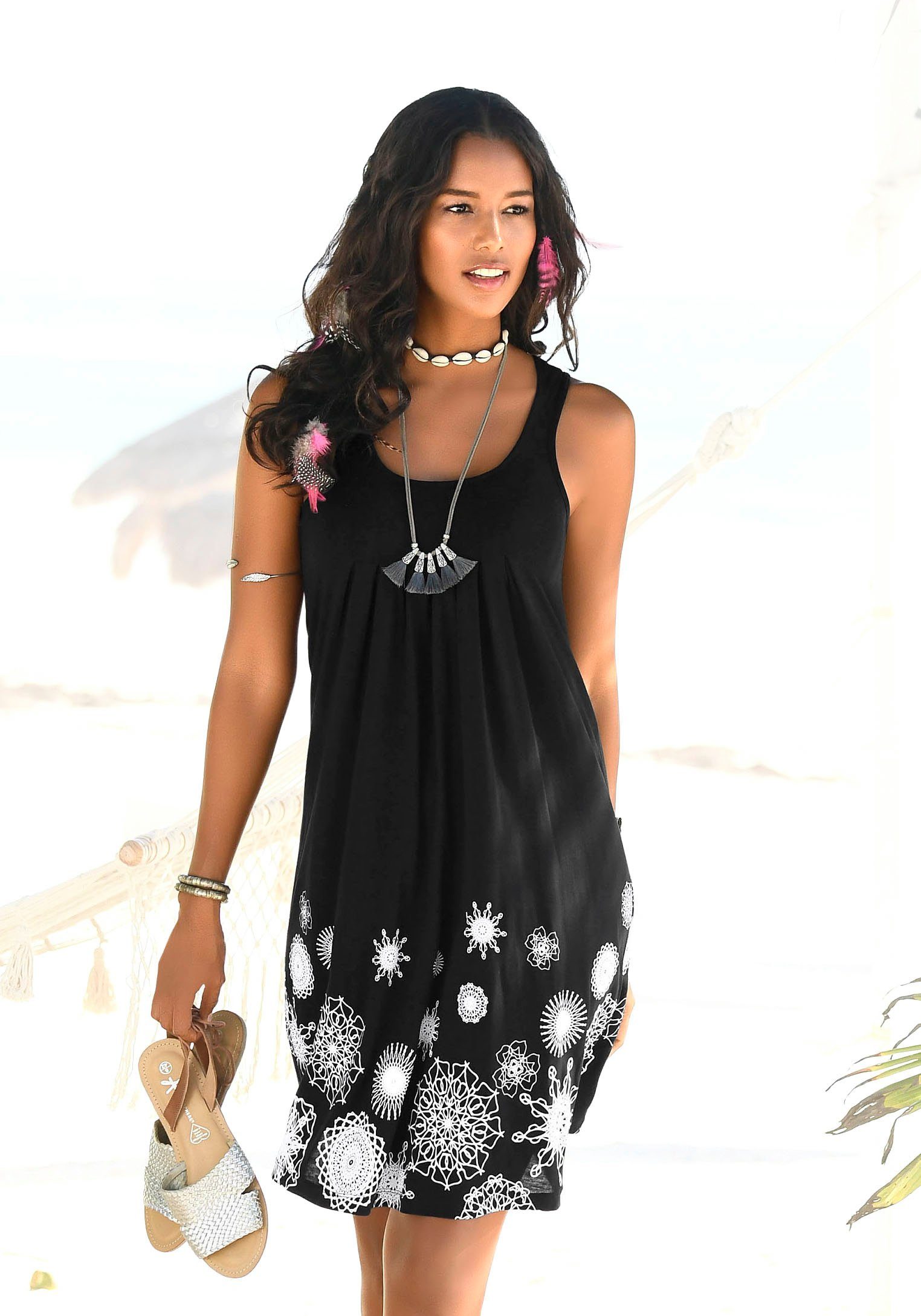Beachtime Strandkleid, mit grafischem Druck, leichtes Sommerkleid aus Jerse günstig online kaufen