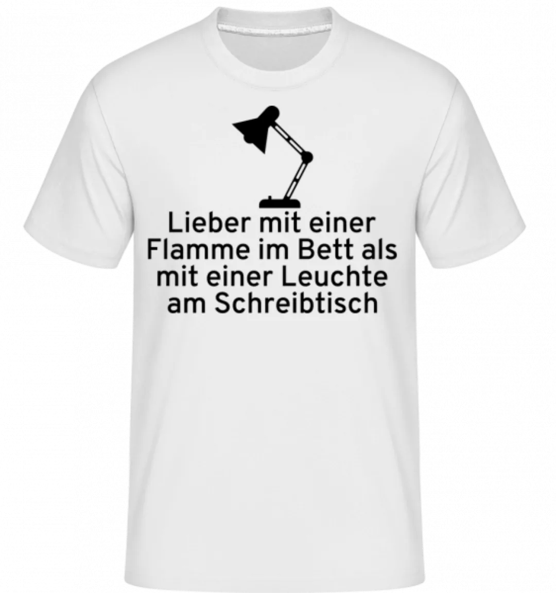Lieber Mit Einer Flamme Im Bett · Shirtinator Männer T-Shirt günstig online kaufen