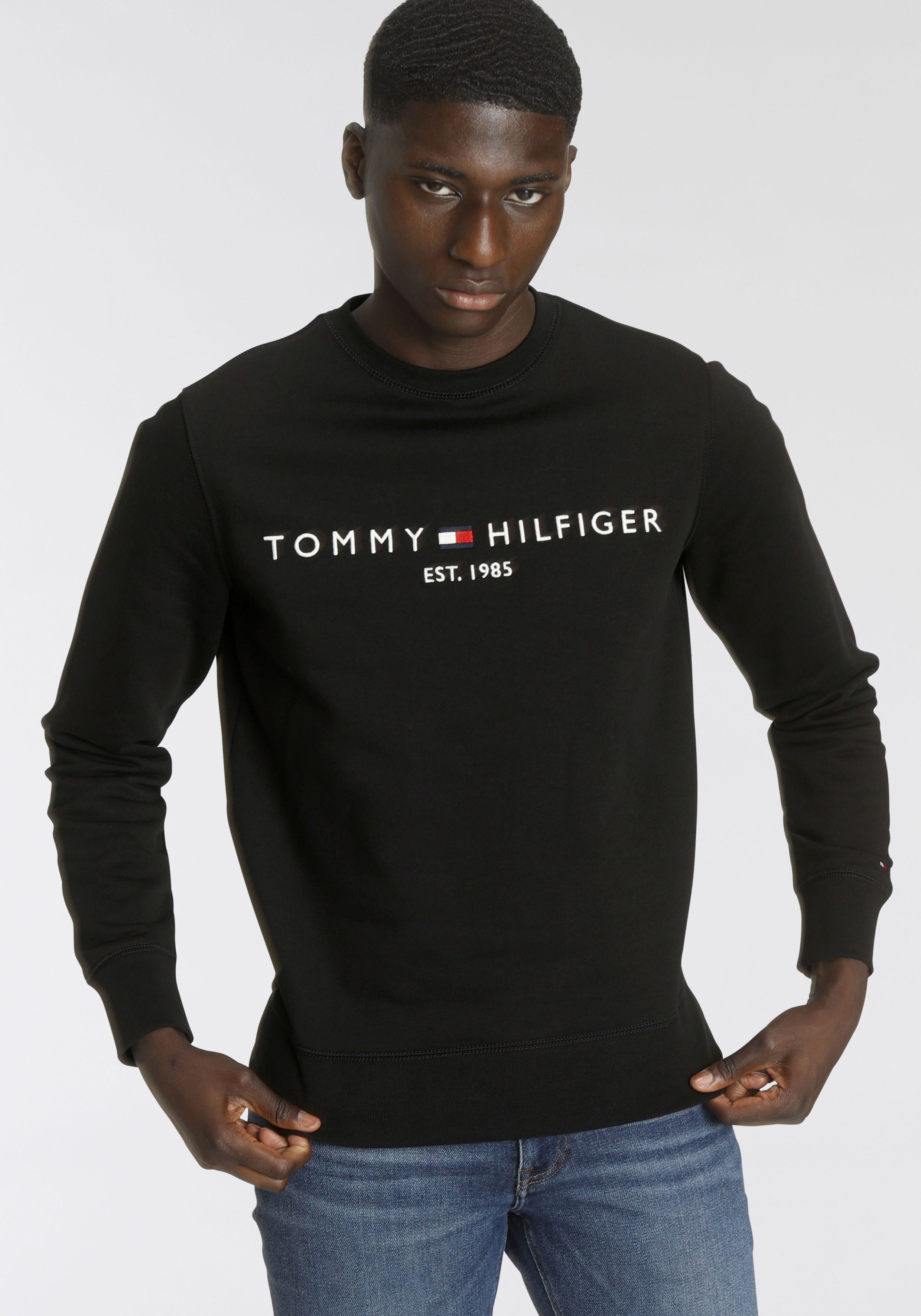 Tommy Hilfiger – Klassisches Sweatshirt mit Logo in Schwarz günstig online kaufen