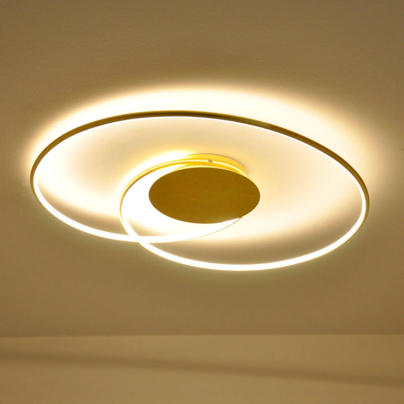 Lindby LED-Deckenlampe Joline, goldfarben, 74 cm, Metall günstig online kaufen