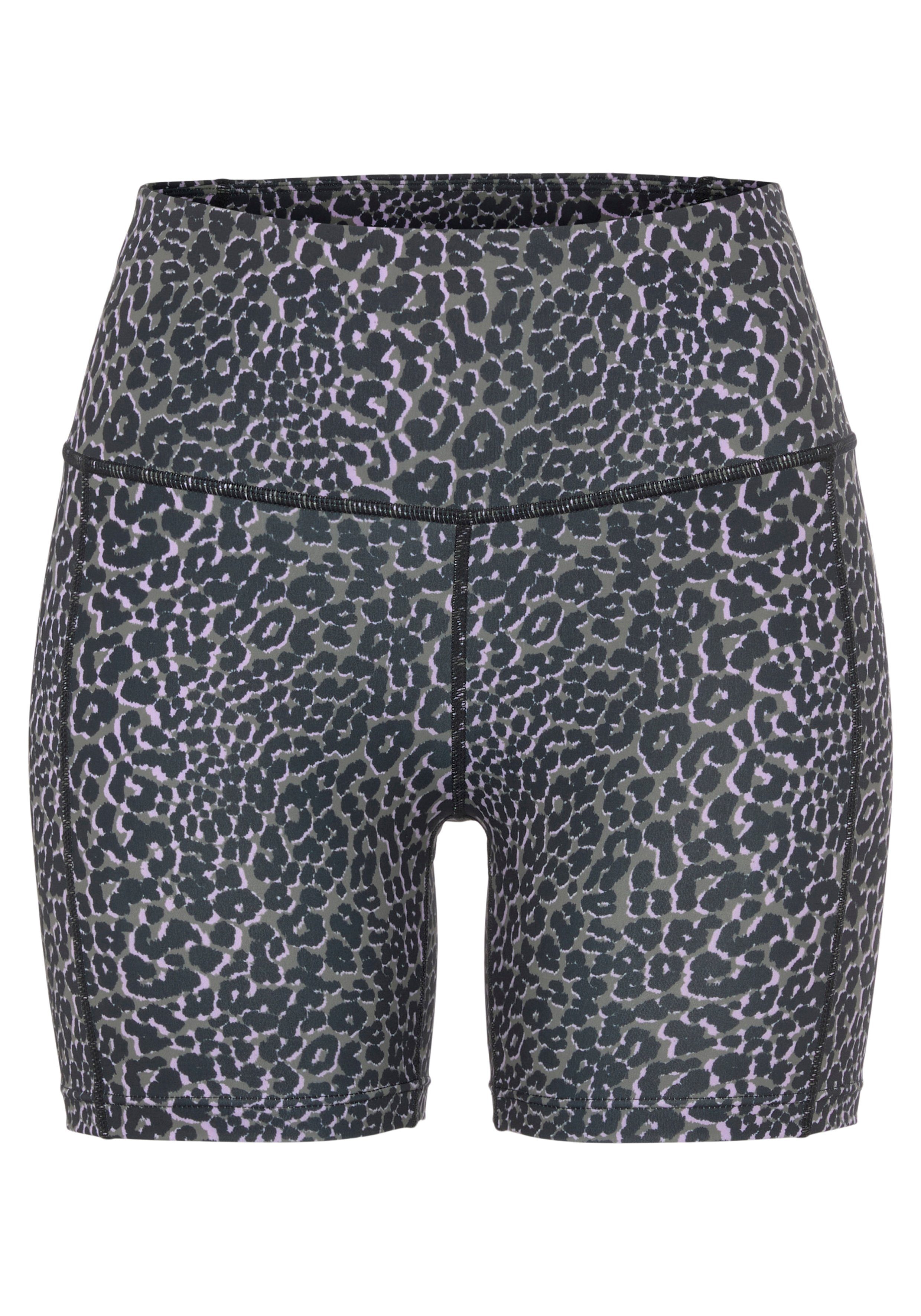 LASCANA ACTIVE Shorts, Radlerhose in Leo-Optik günstig online kaufen