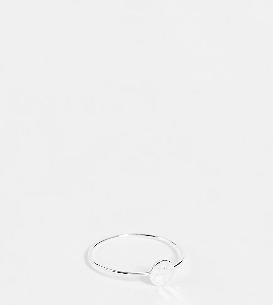 Kingsley Ryan Curve – Ring aus Sterlingsilber mit Kreisdetail in gehämmerte günstig online kaufen