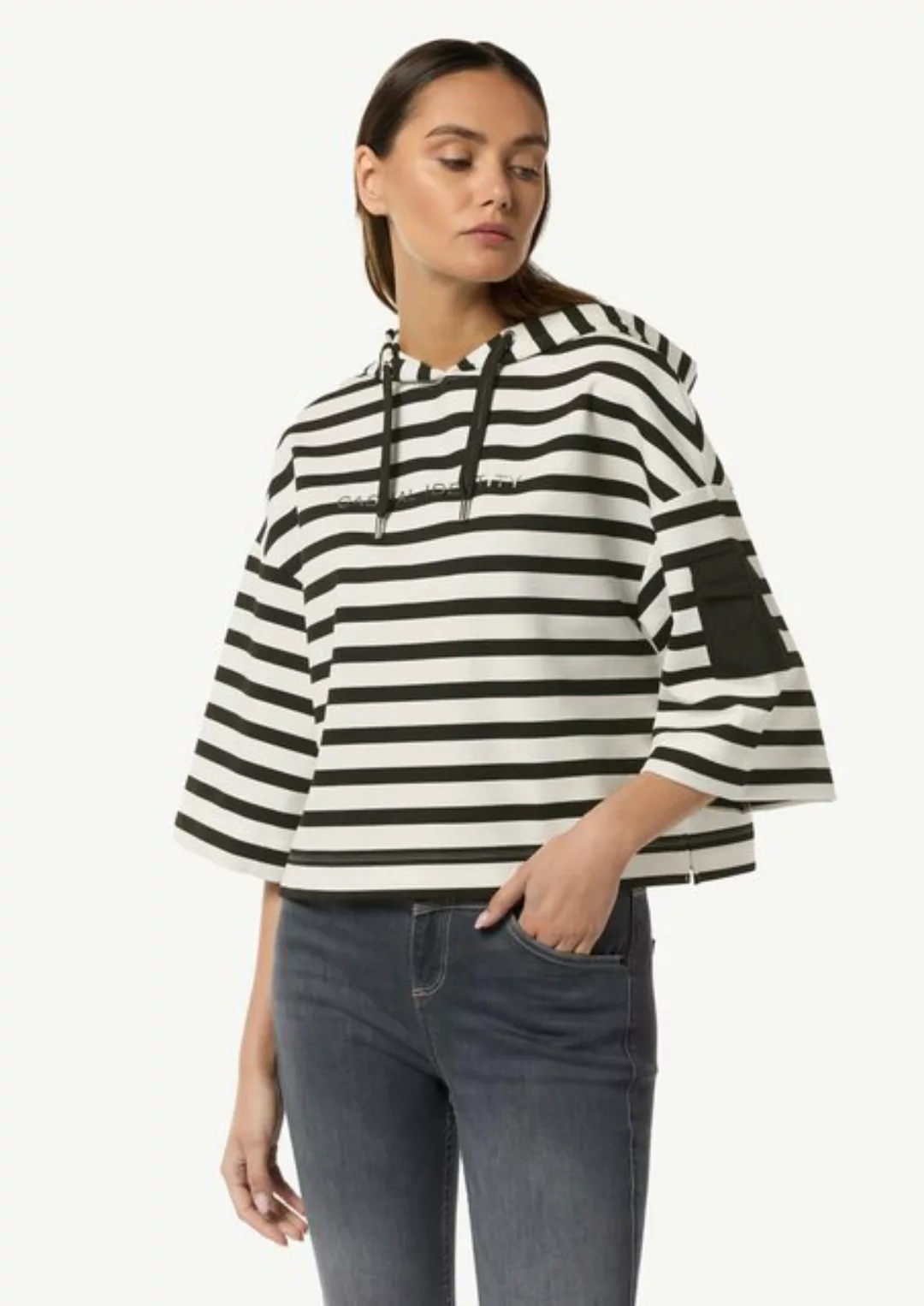 comma casual identity Kurzarmshirt Kapuzen-Sweatshirt im Relaxed Fit mit Fo günstig online kaufen