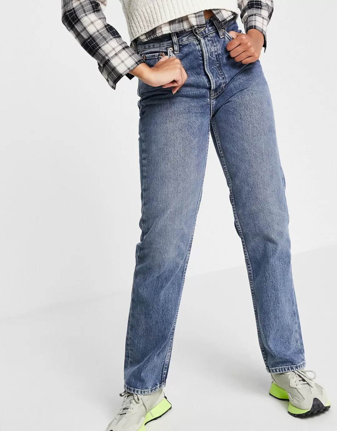 Topshop – Dad-Jeans aus einem recycelten Baumwollmix in Mittelblau günstig online kaufen