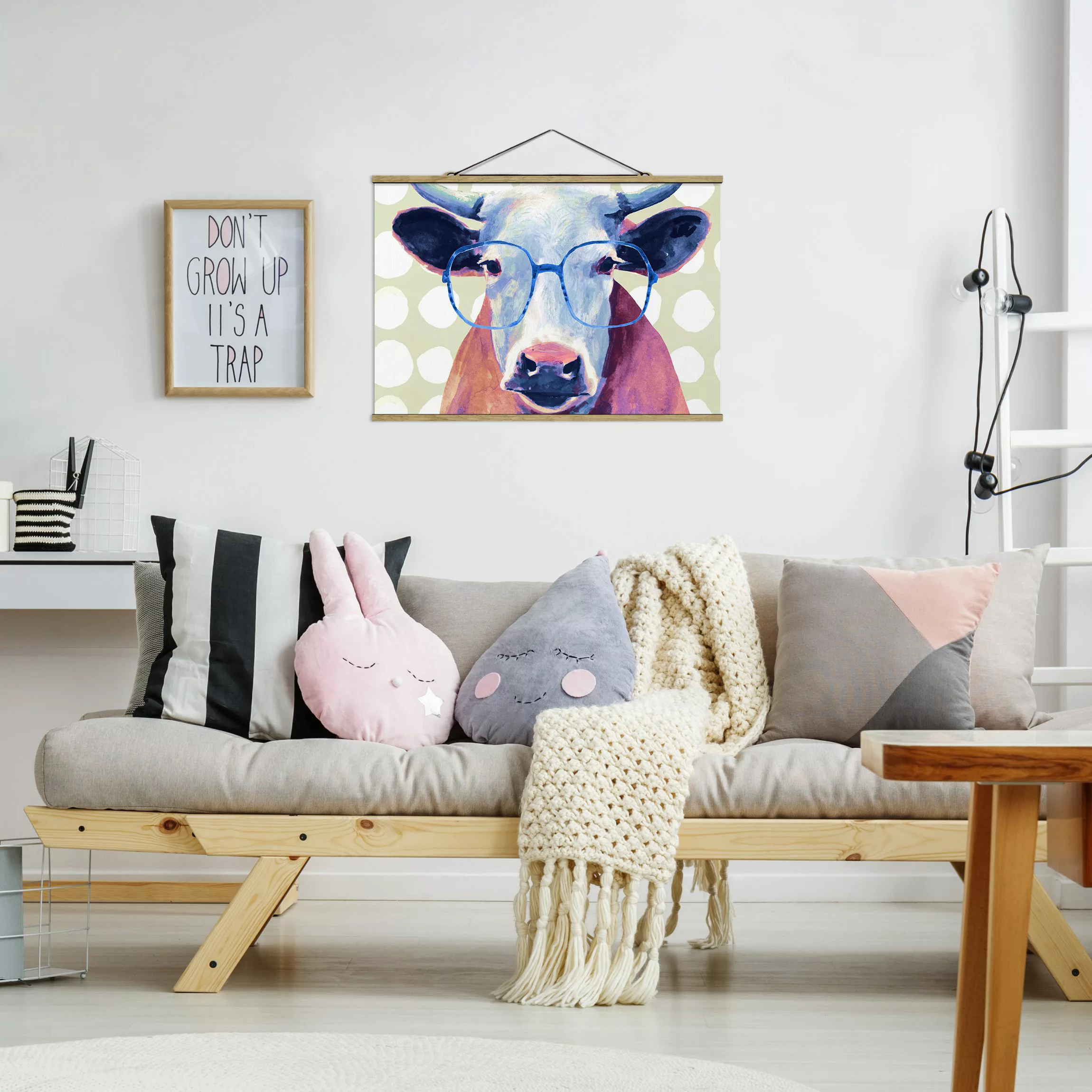 Stoffbild Tiere mit Posterleisten - Querformat Bebrillte Tiere - Kuh günstig online kaufen