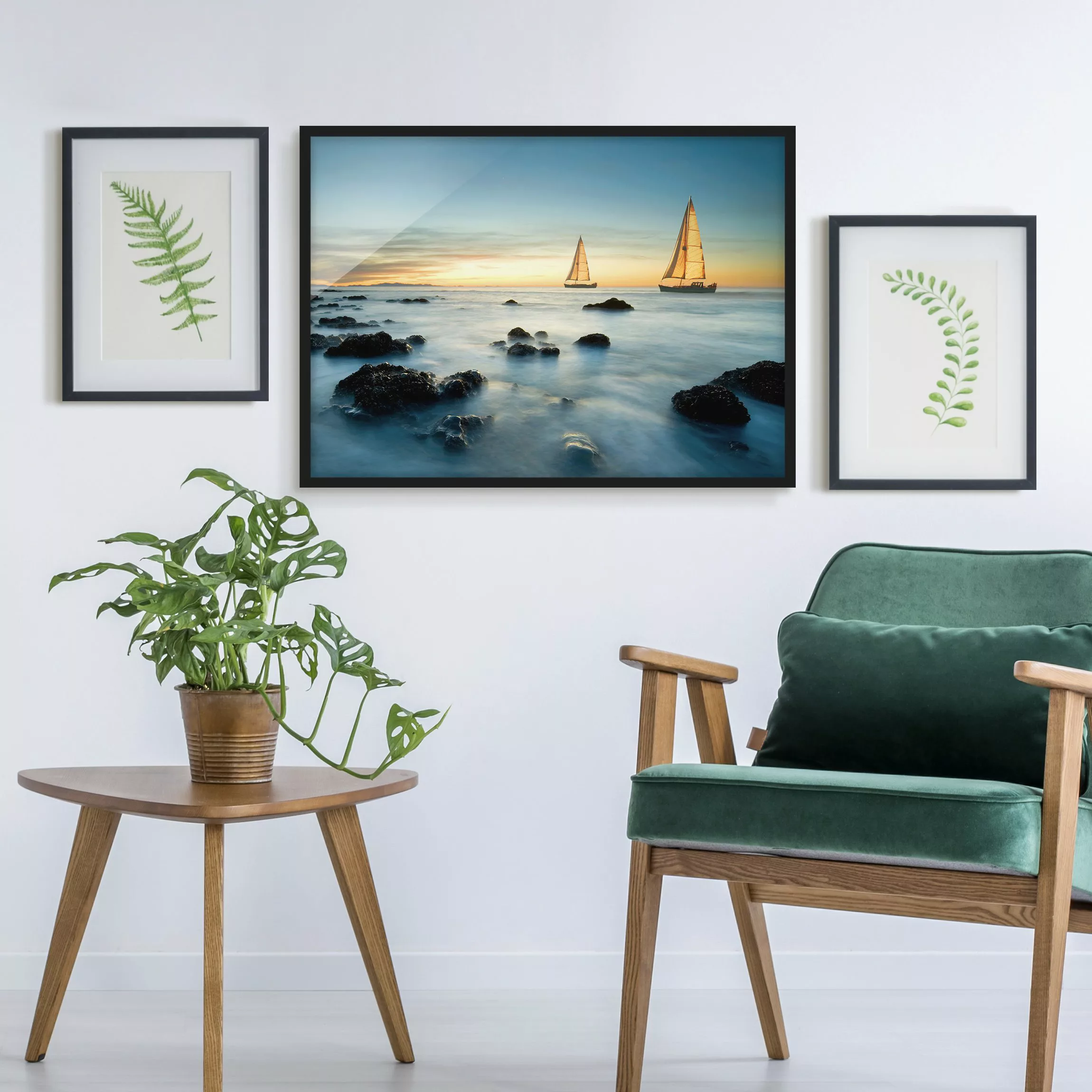 Bild mit Rahmen Natur & Landschaft - Querformat Segelschiffe im Ozean günstig online kaufen