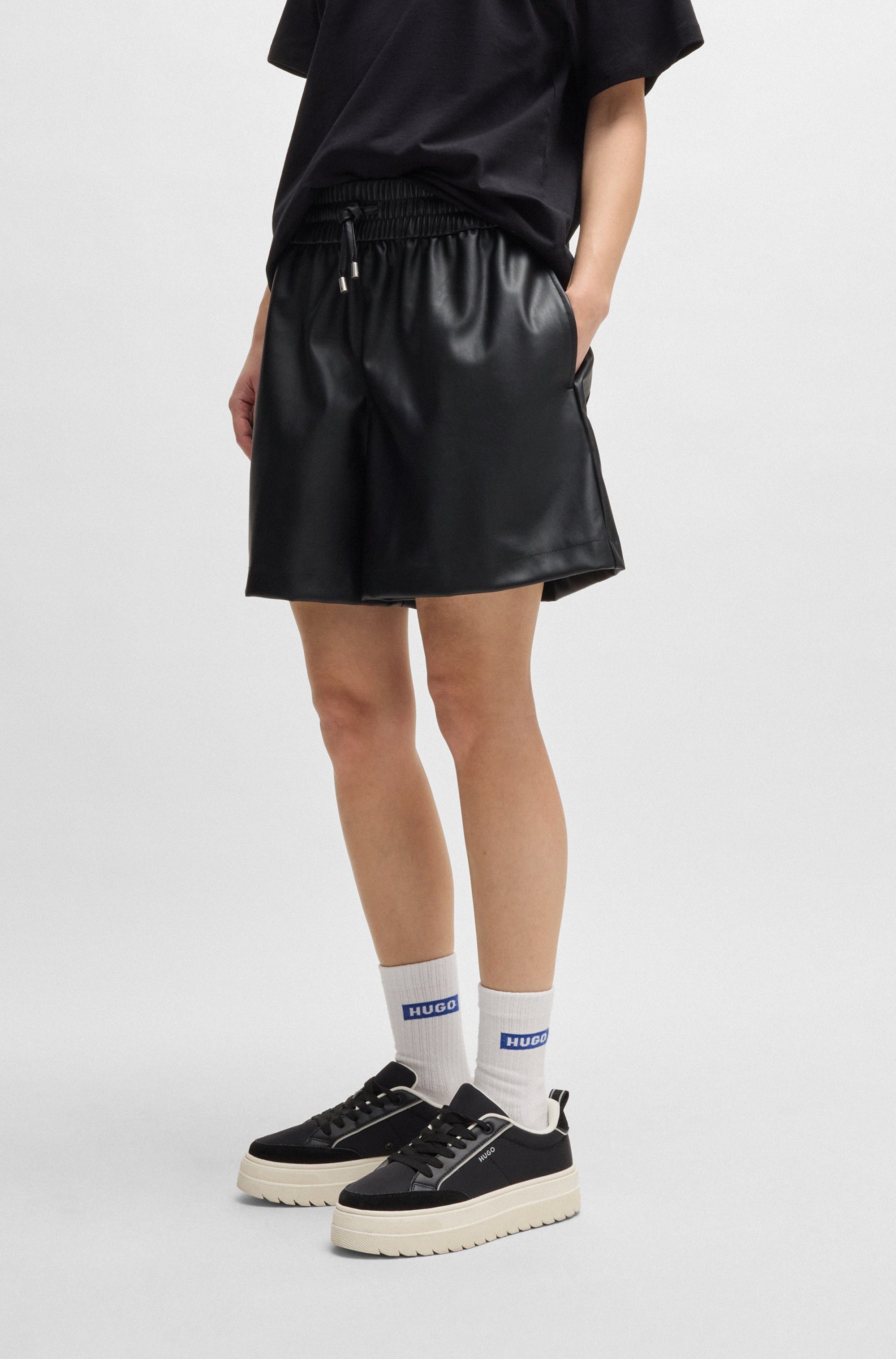 HUGO Blue Shorts Henuka Lederimitat, mit günstig online kaufen