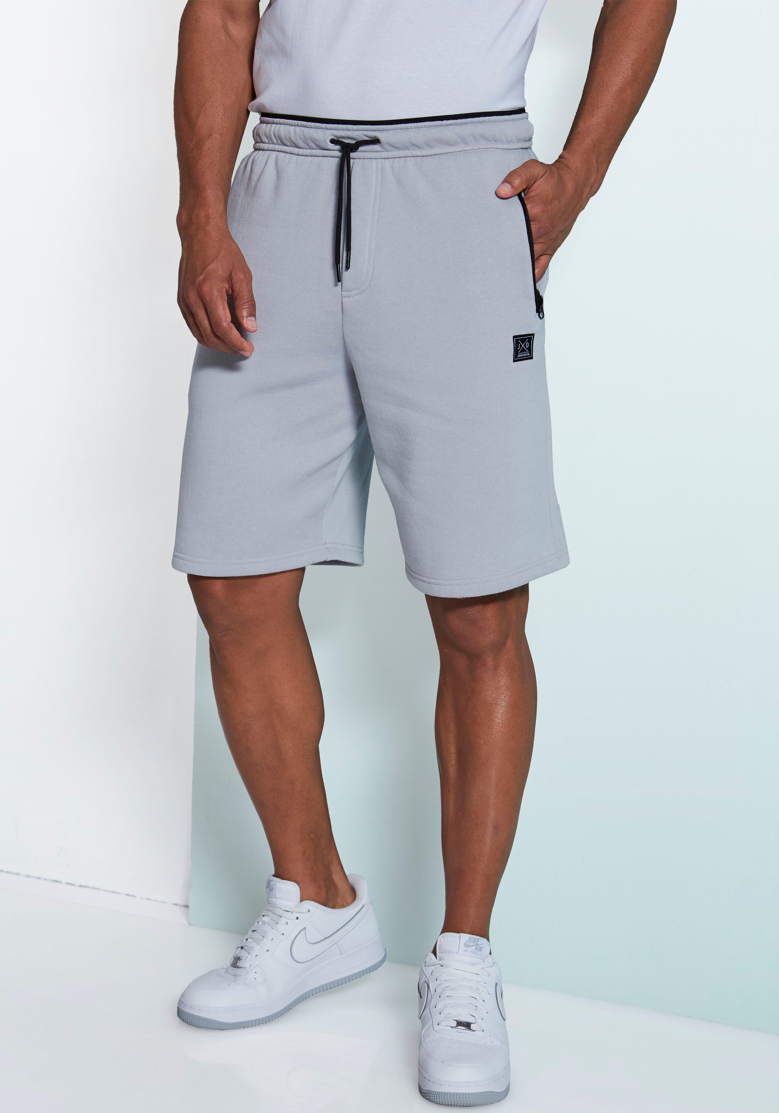 John Devin Sweatshorts, seitliche Taschen mit günstig online kaufen