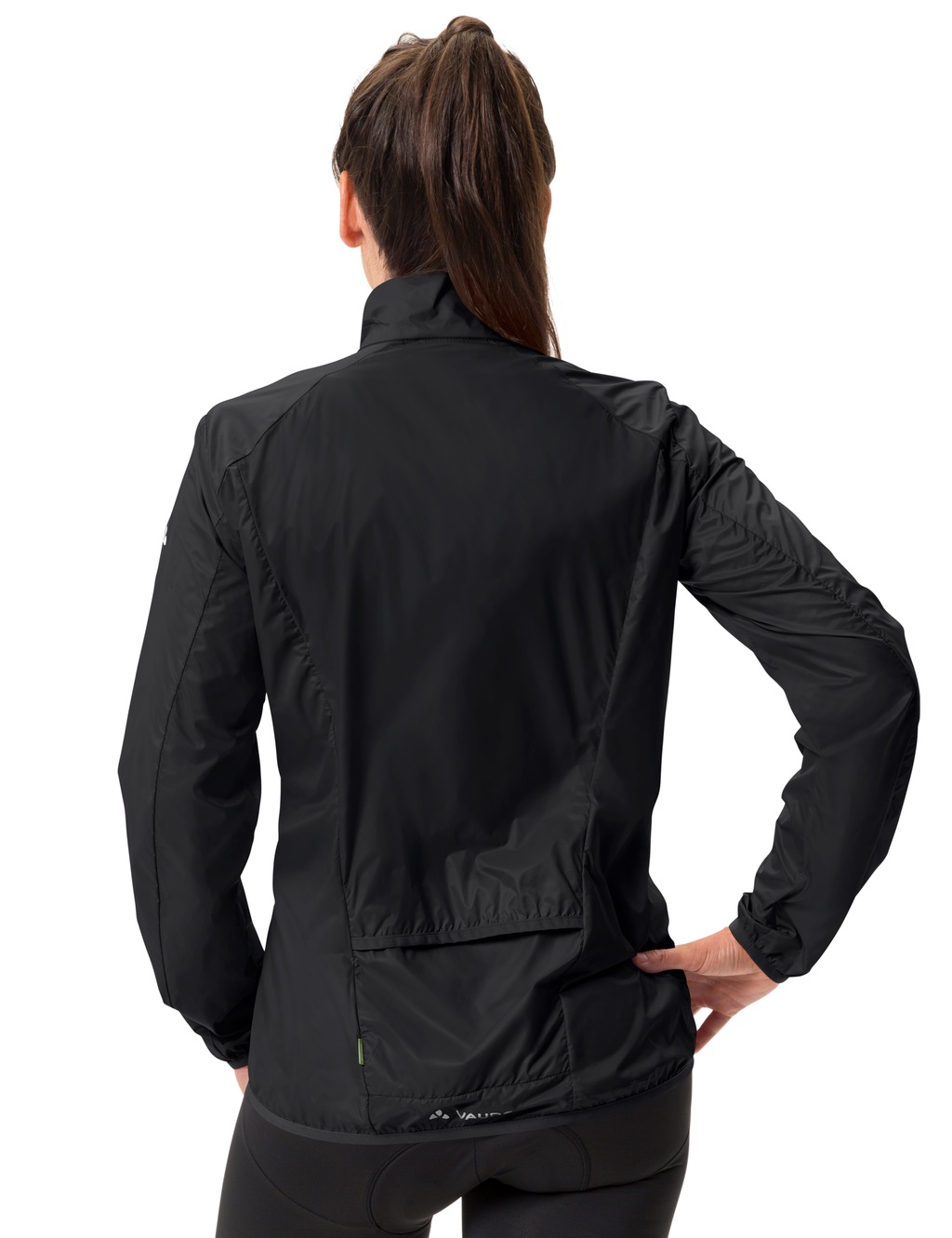 VAUDE Fahrradjacke "WOMENS MATERA AIR JACKET", (1 St.), ohne Kapuze, Winddi günstig online kaufen