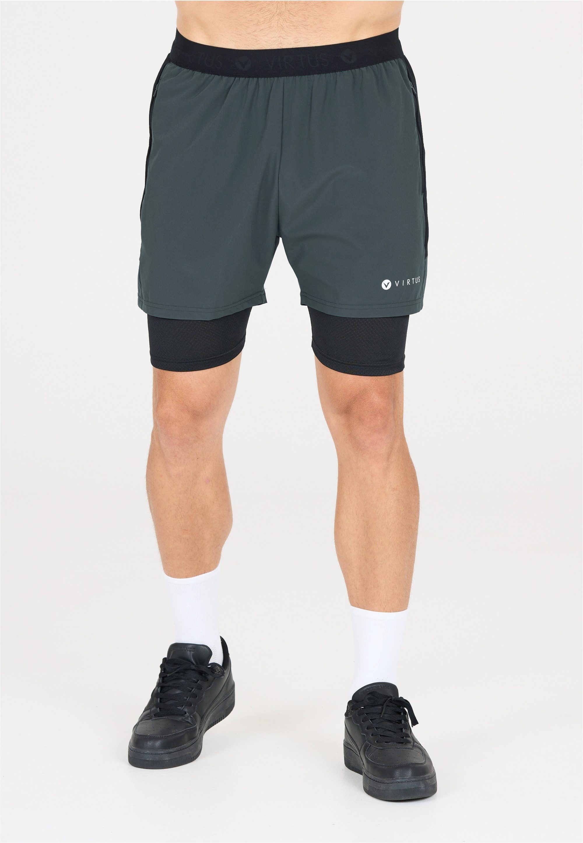 Virtus Shorts "Dylan", aus atmungsaktivem 4-Wege-Stretch günstig online kaufen
