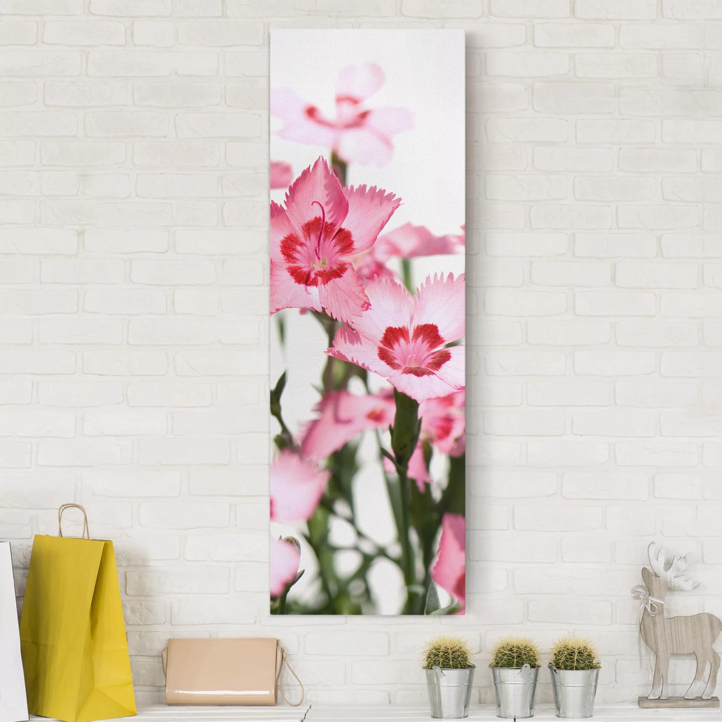 Leinwandbild Blumen - Hochformat Pink Flowers günstig online kaufen
