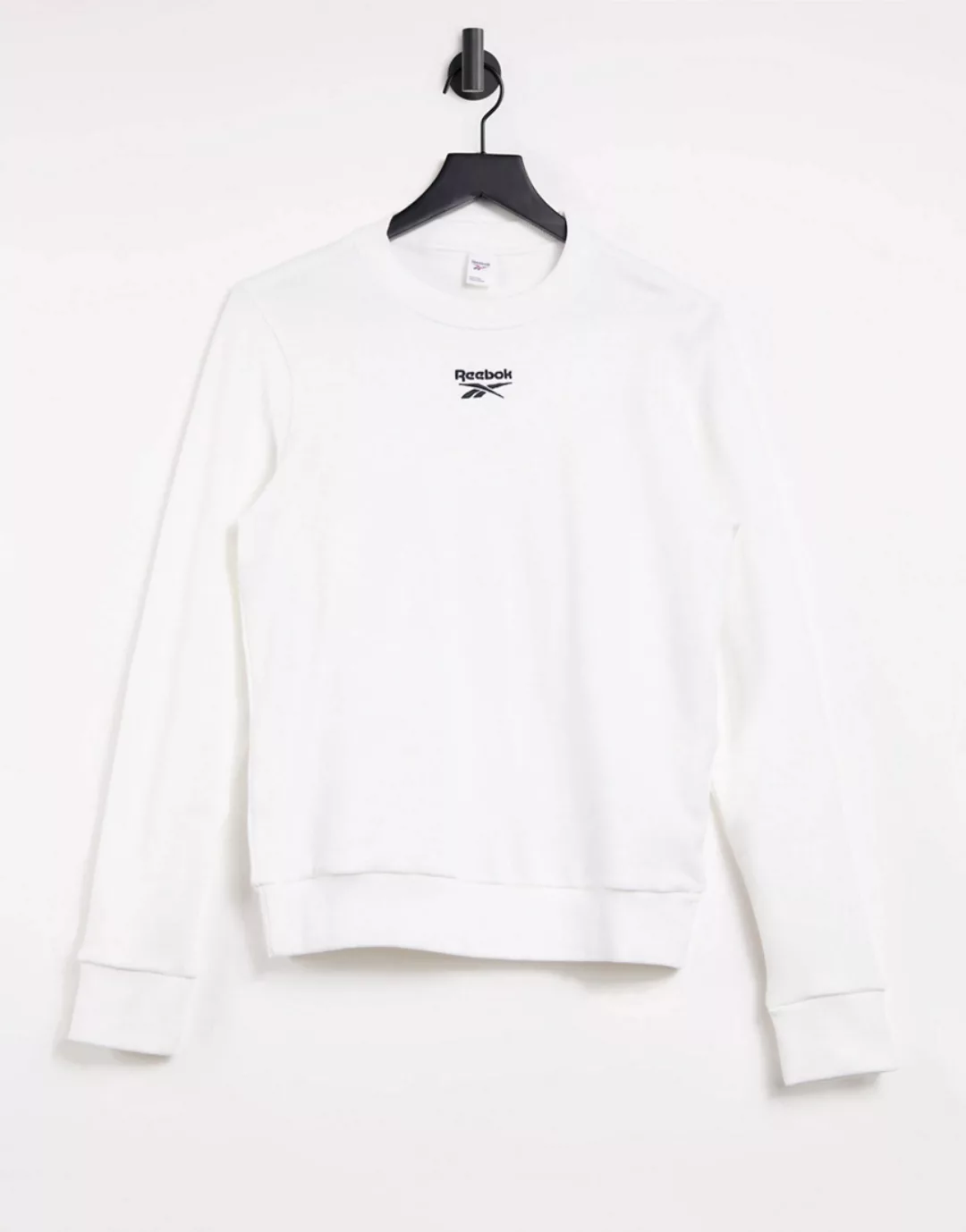 Reebok – Sweatshirt in Weiß mit kleinem Logo in der Mitte günstig online kaufen