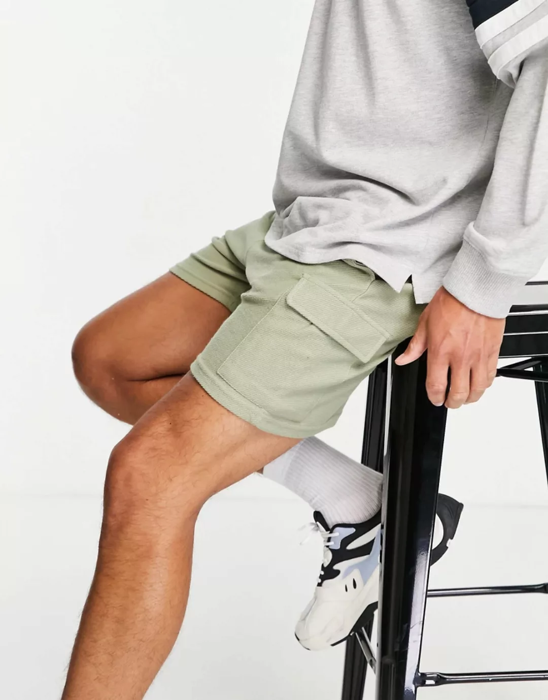 New Look – Cargo-Shorts in Khaki-Grün günstig online kaufen