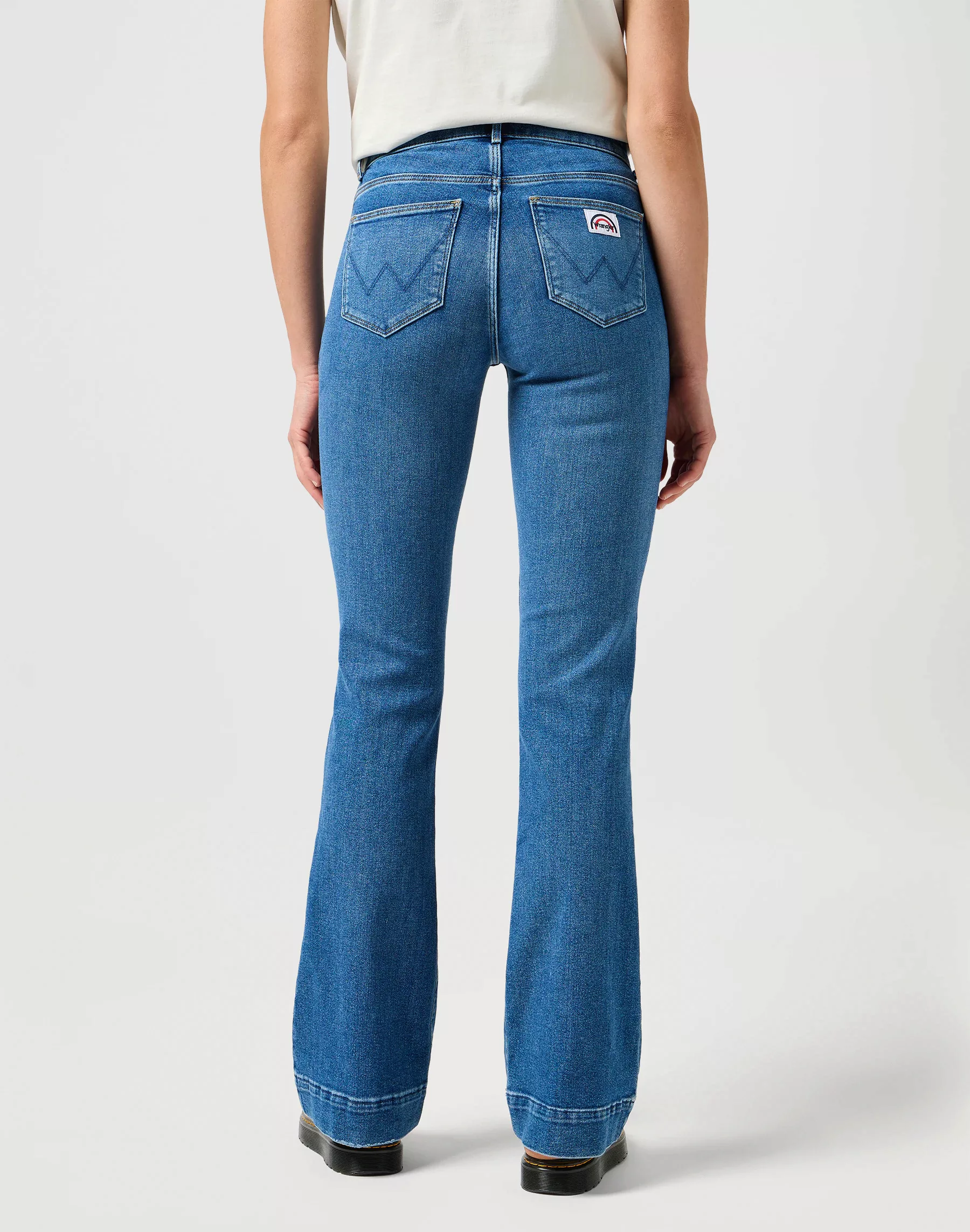 Wrangler Bootcut-Jeans "Flare", im Retro-Design mit ausgestelltem Bein günstig online kaufen