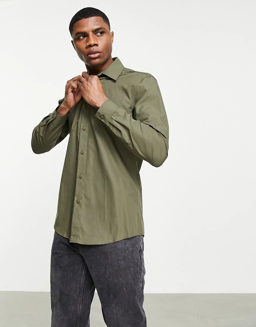 Pull&Bear – Popeline-Hemd in Khaki-Grün günstig online kaufen