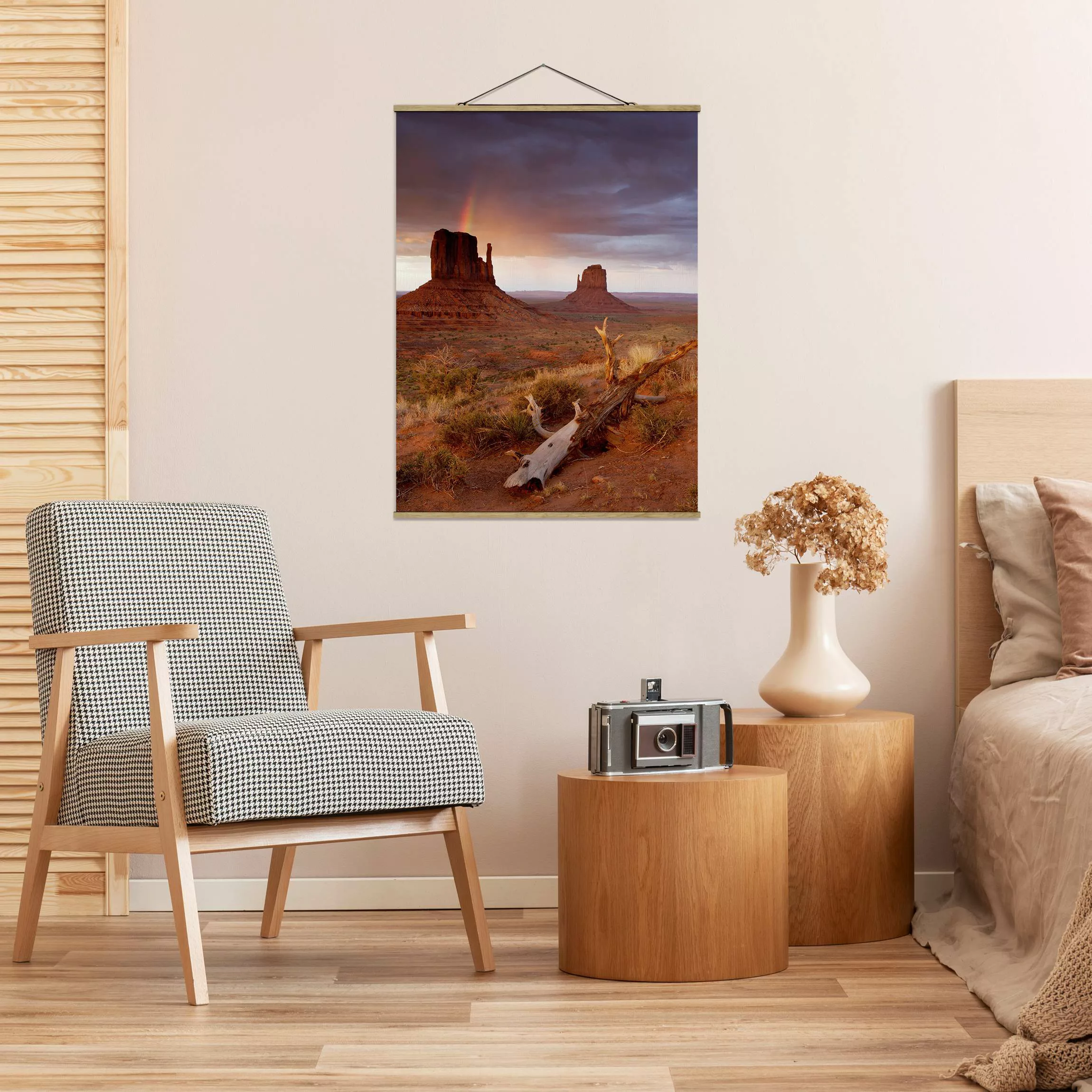 Stoffbild Berge mit Posterleisten - Hochformat Monument Valley bei Sonnenun günstig online kaufen