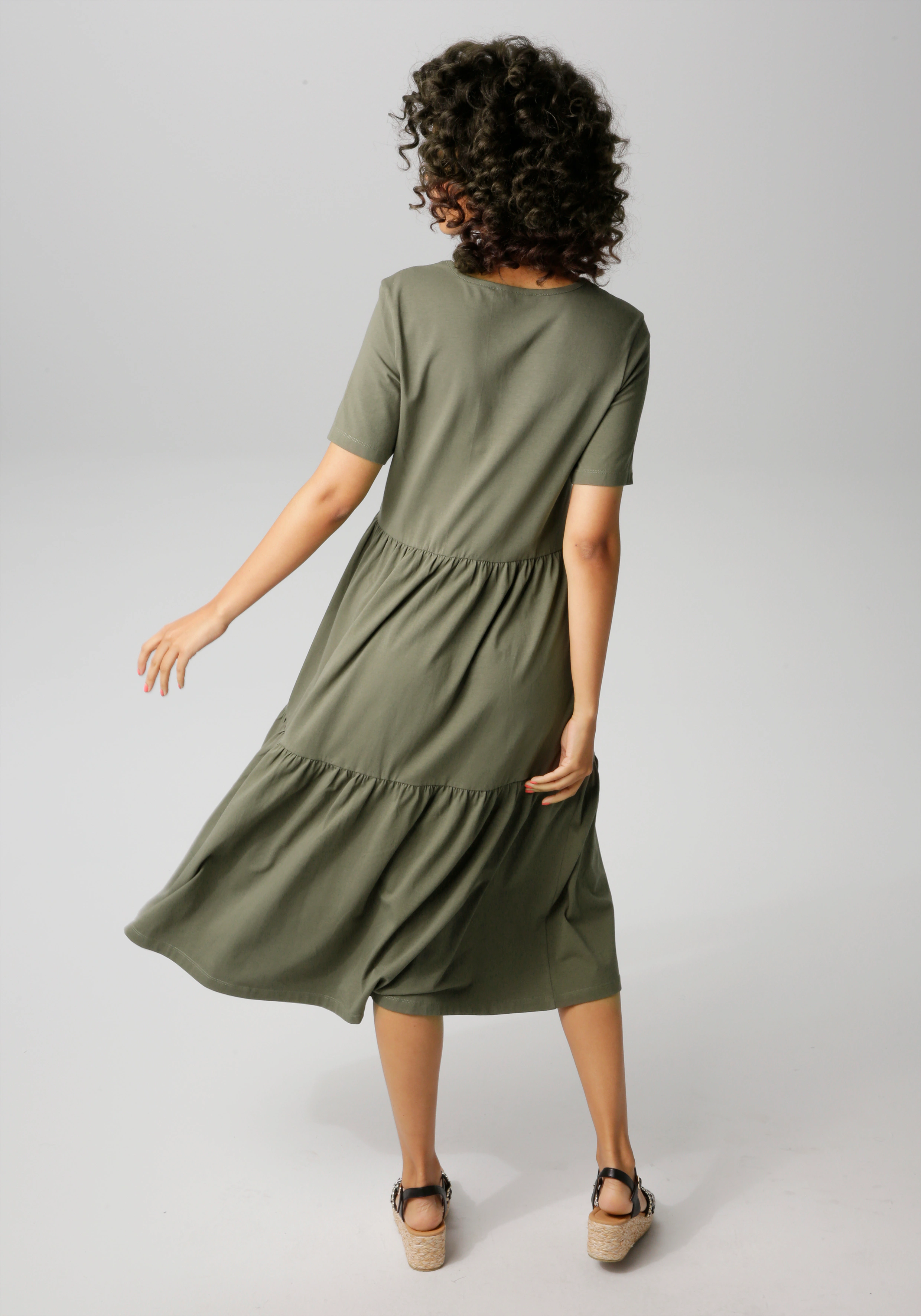 Aniston CASUAL Sommerkleid, in trendiger Farbpalette - NEUE KOLLEKTION günstig online kaufen