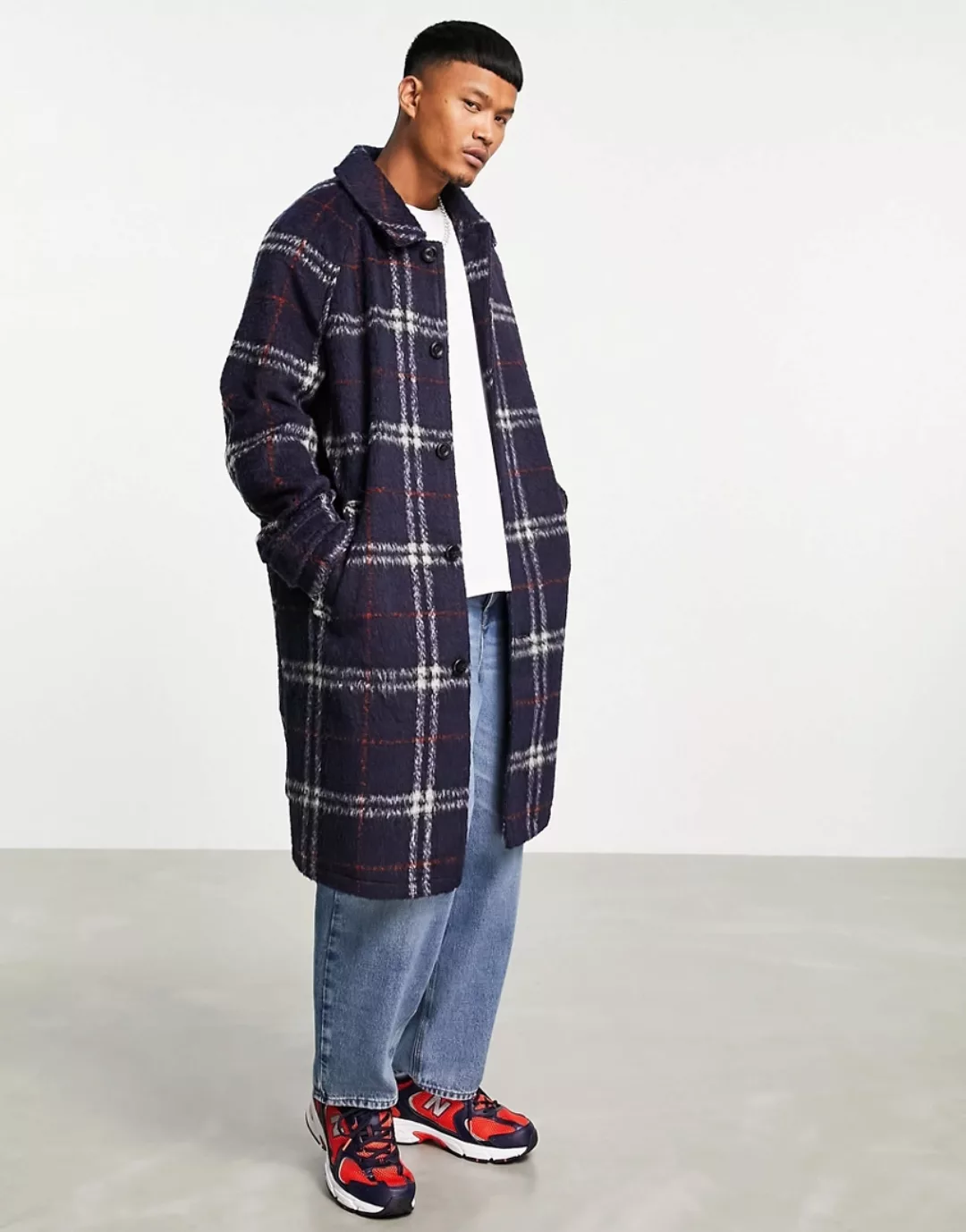 ASOS DESIGN – Karierter Mantel aus Wollmischung in Marineblau günstig online kaufen