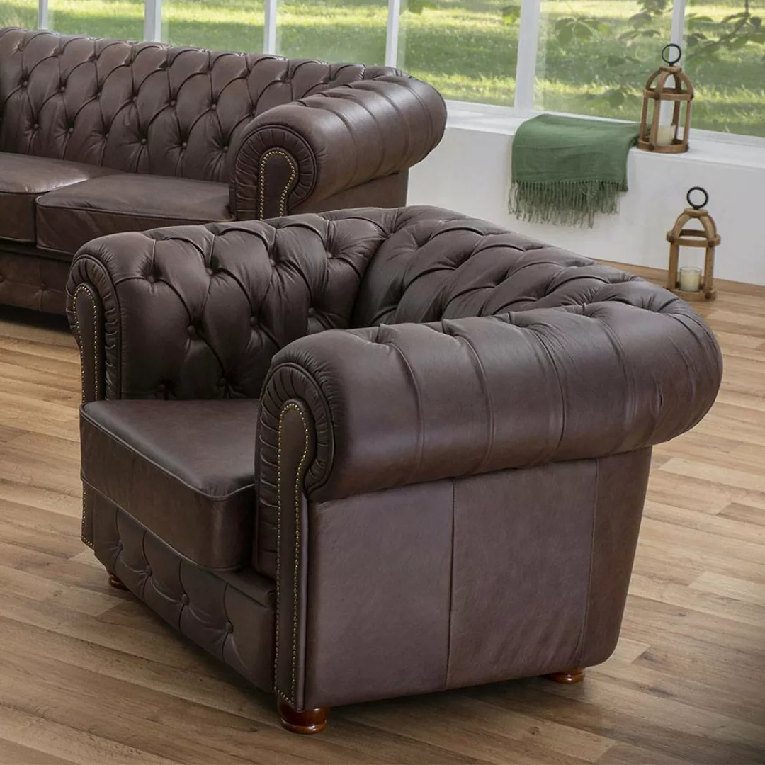 Club Sessel Chesterfield aus Antiklook Echtleder Braun günstig online kaufen