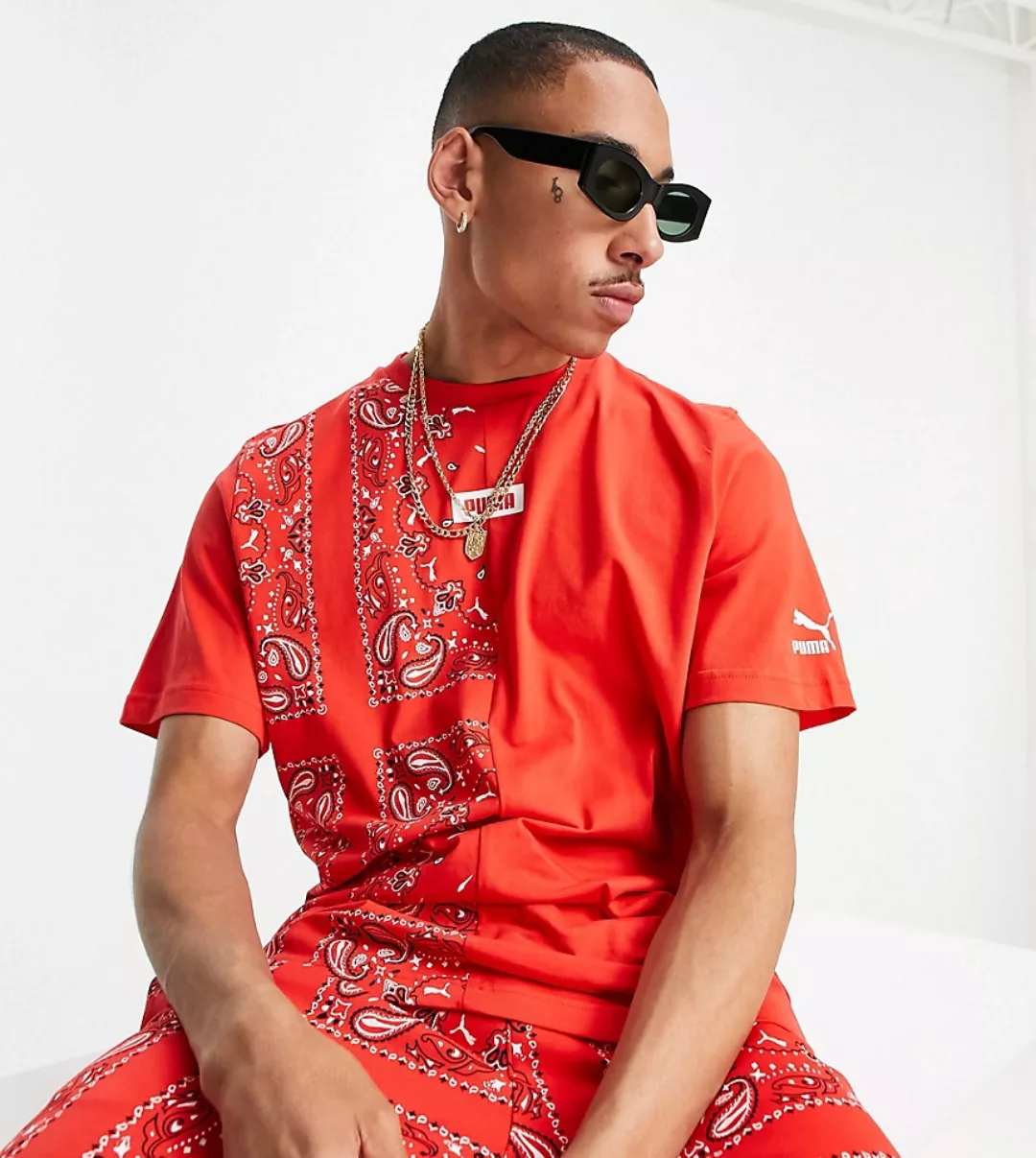 Puma – Off Beat – T-Shirt mit Paisleymuster in Rot, exklusiv bei ASOS günstig online kaufen