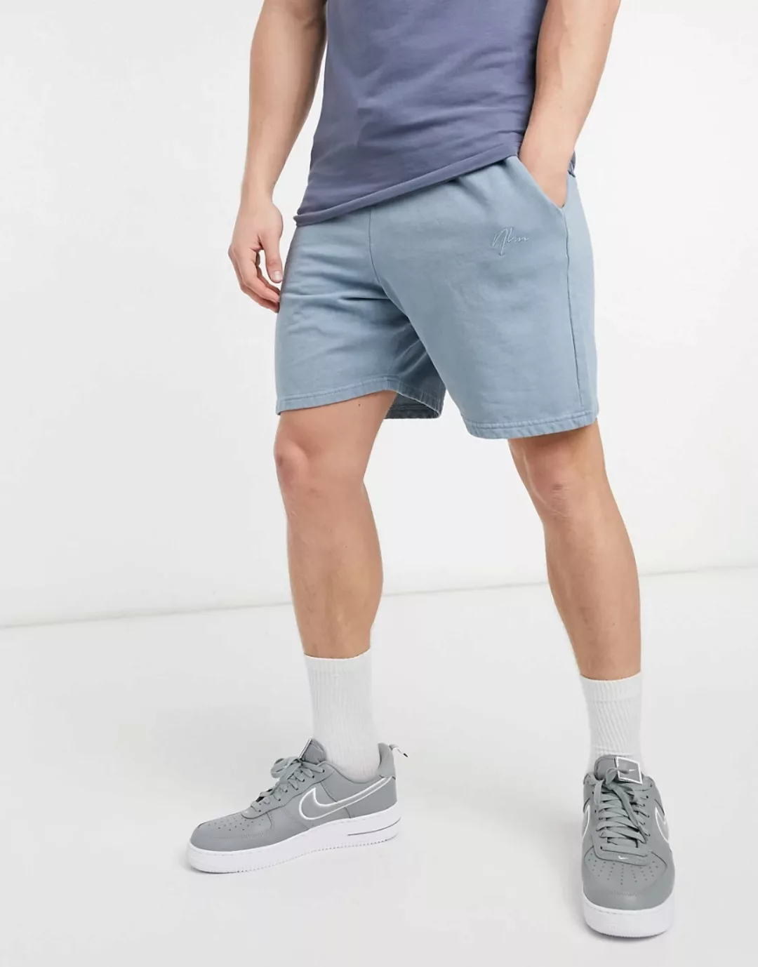 New Look – Jersey-Shorts mit „NLM“-Stickerei in Blau günstig online kaufen