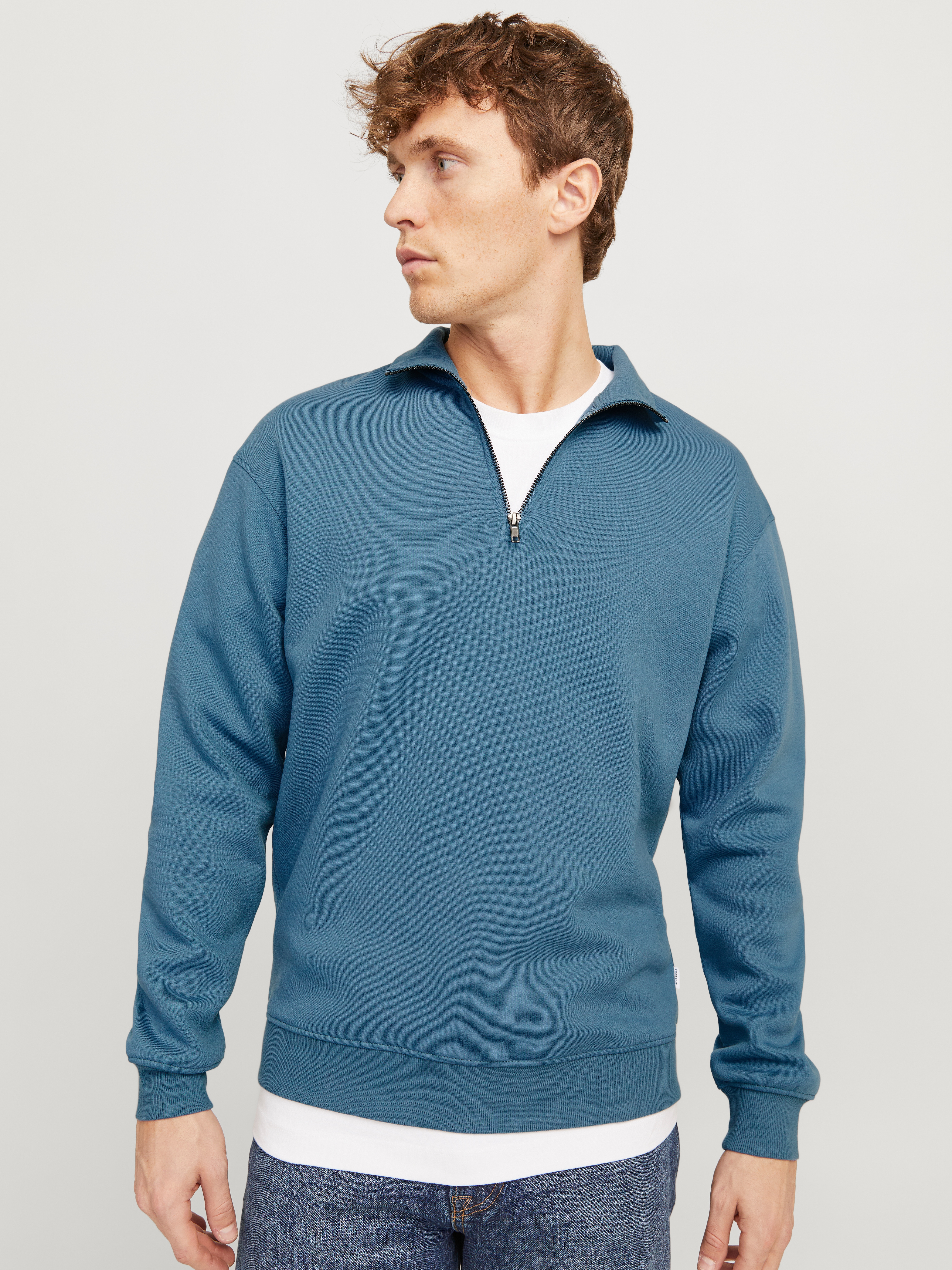 Jack & Jones Sweatshirt "JJEBRADLEY SWEAT HALF ZIP NOOS", mit Troyer Kragen günstig online kaufen