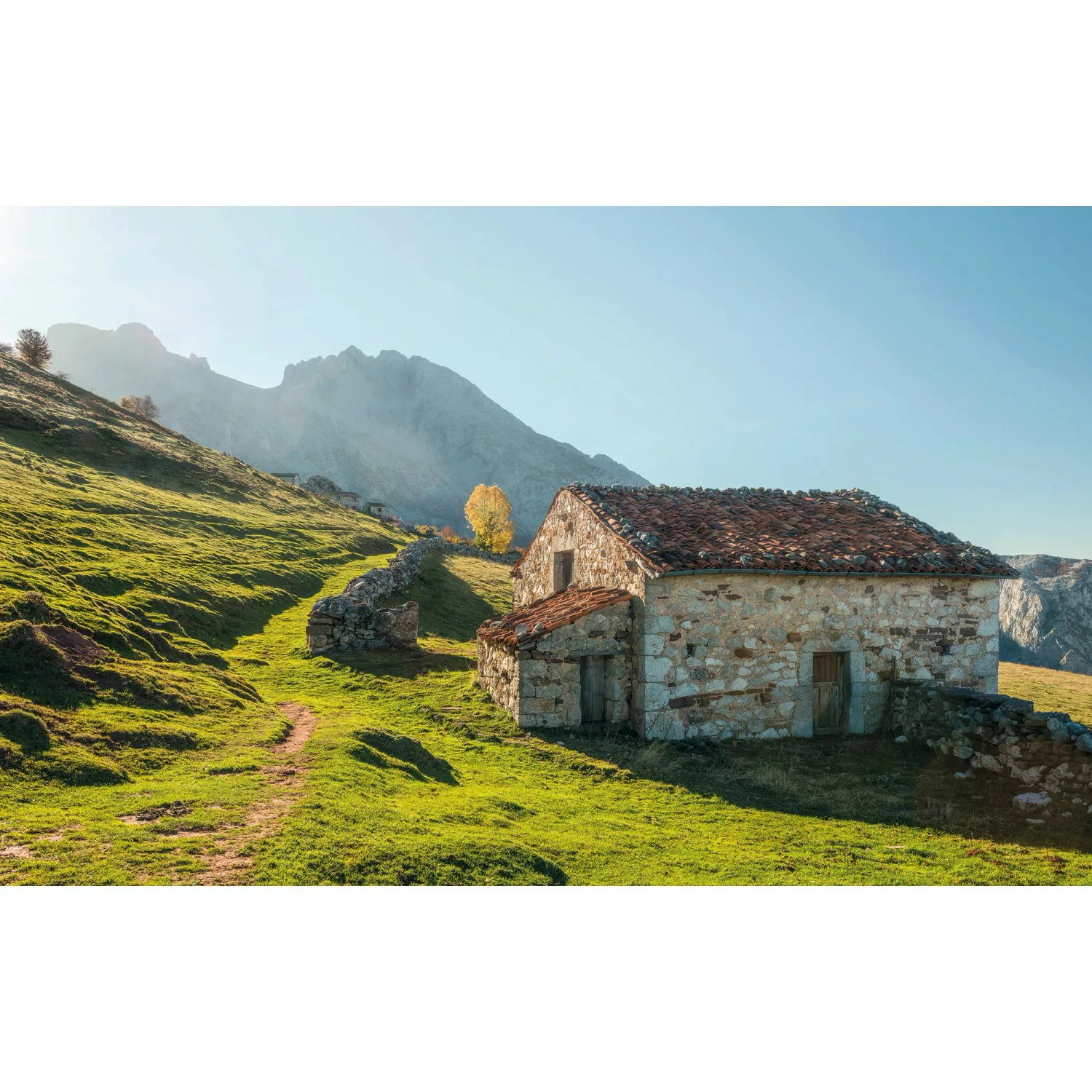 KOMAR Vlies Fototapete - Picos de Europe Alm - Größe 450 x 280 cm mehrfarbi günstig online kaufen