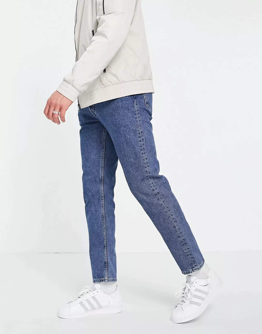 Weekday – Barrel – Jeans Standardblau günstig online kaufen