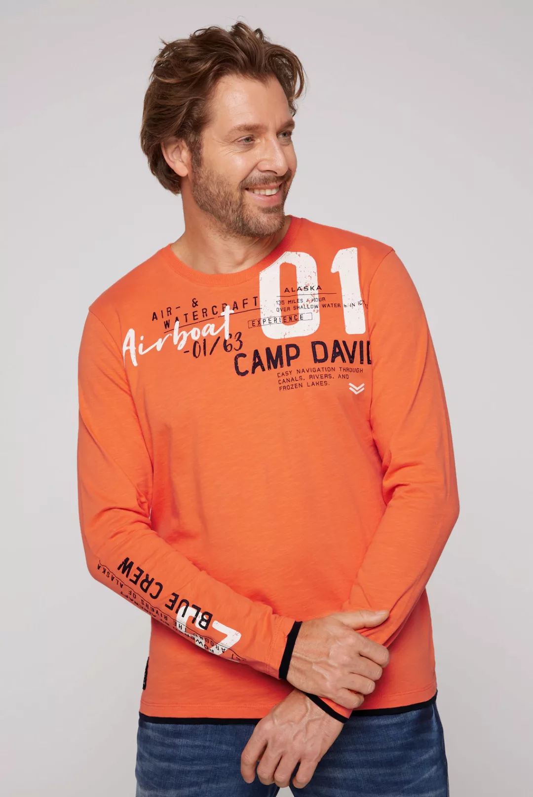 CAMP DAVID Langarmshirt, mit Label Prints im Used-Look günstig online kaufen