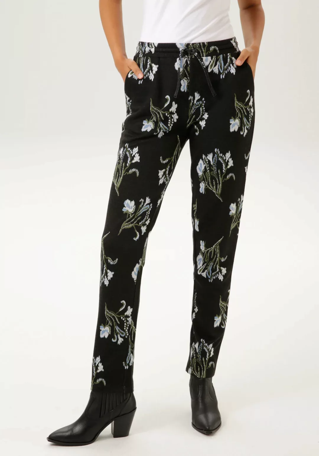 Aniston CASUAL Schlupfhose, mit farbharmonischem Blumen-Dessin - NEUE KOLLE günstig online kaufen