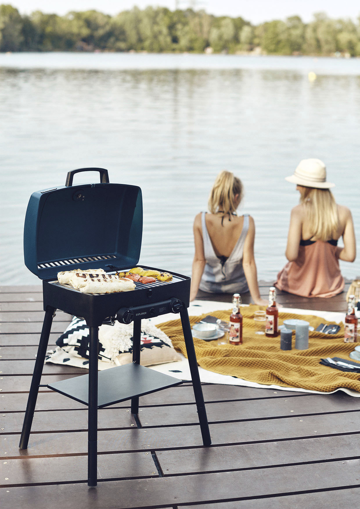 Enders Camping Gasgrill Explorer Next Pro 2 Brenner Blau-Schwarz günstig online kaufen