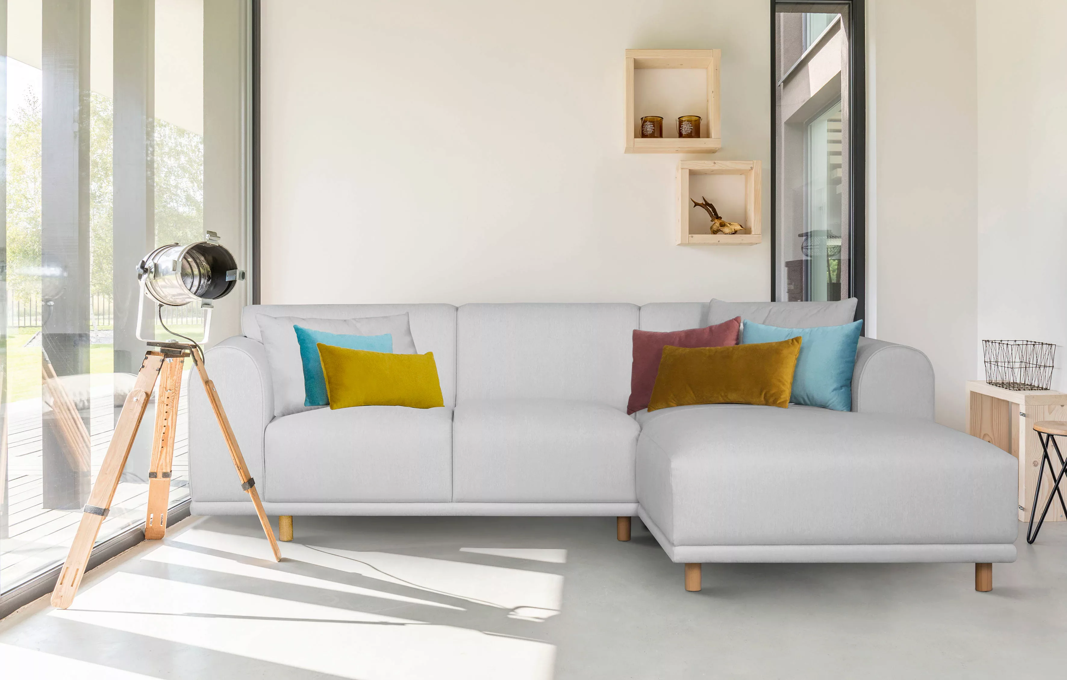 andas Ecksofa »Maroon L-Form«, in skandinavischem Design, mit losen Kissen günstig online kaufen