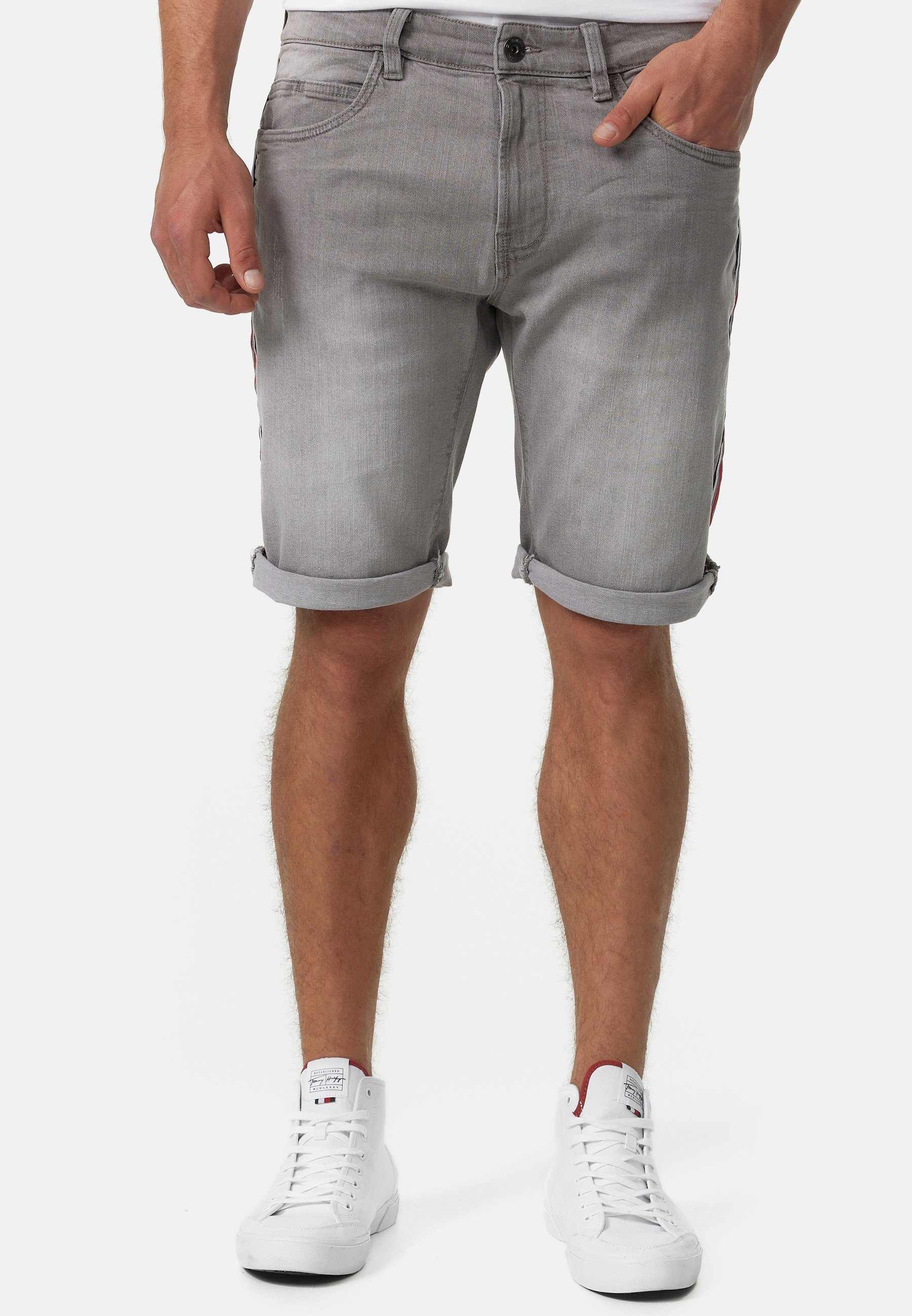 Indicode Jeansshorts Fife mit seitlichen Kontraststreifen günstig online kaufen