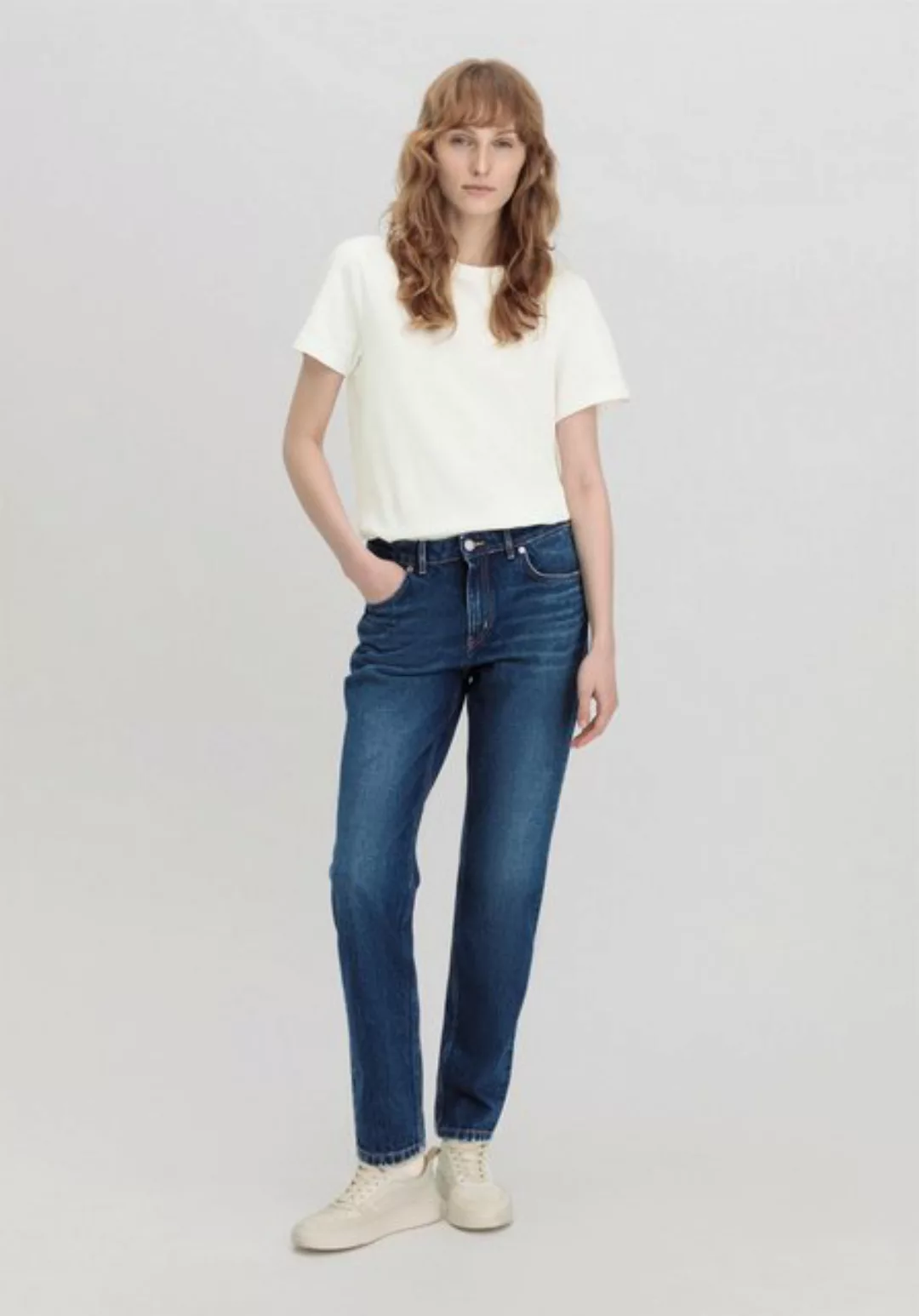 Hessnatur Bequeme Jeans HANNA High Rise Mom aus reinem Bio-Denim (1-tlg) günstig online kaufen