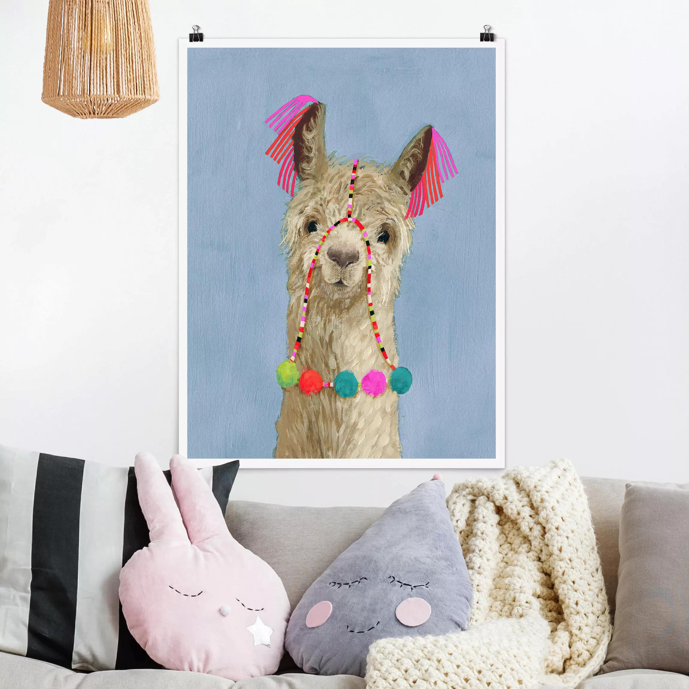 Poster Tiere - Hochformat Lama mit Schmuck IV günstig online kaufen