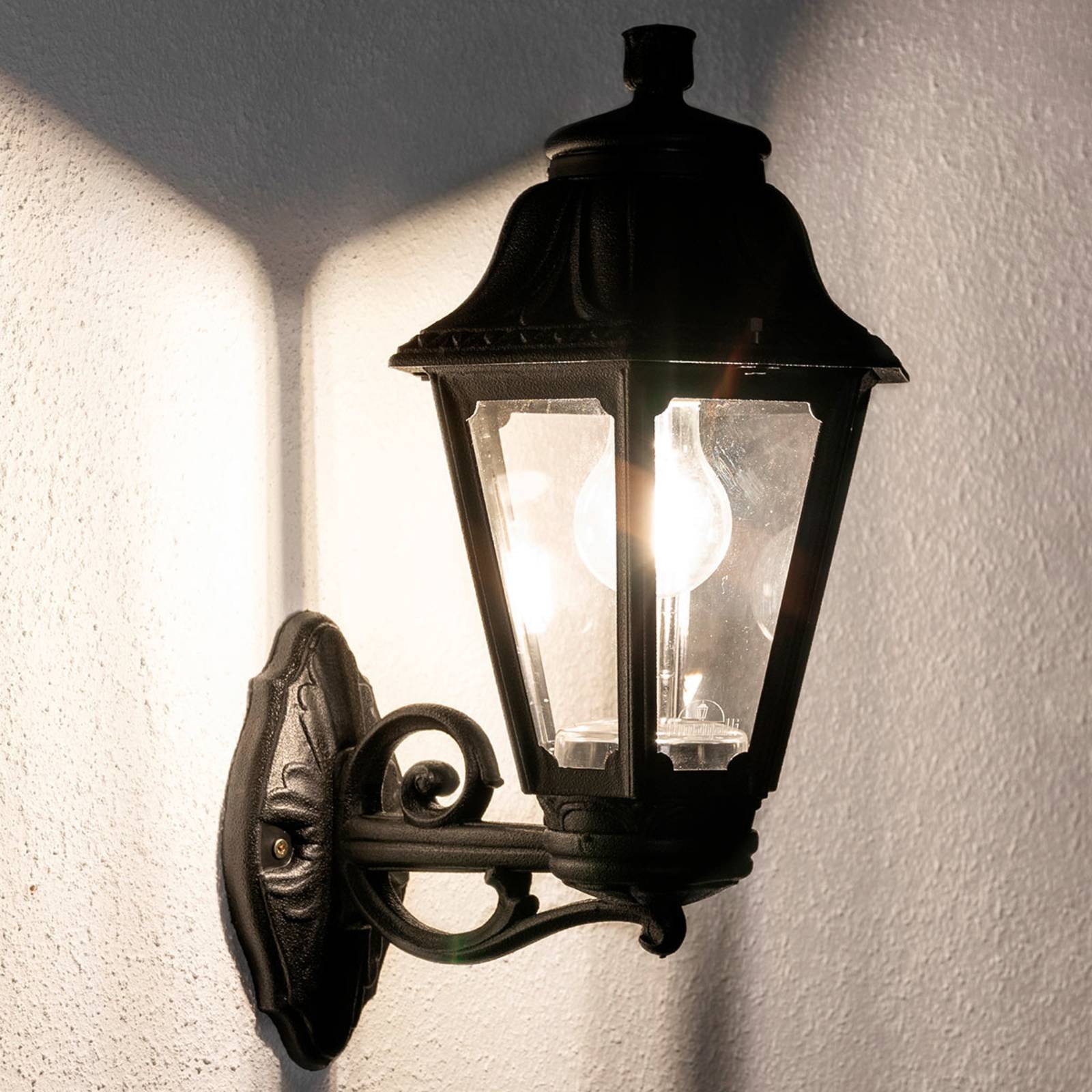 LED-Außenwandlampe Bisso Anna E27 schwarz günstig online kaufen