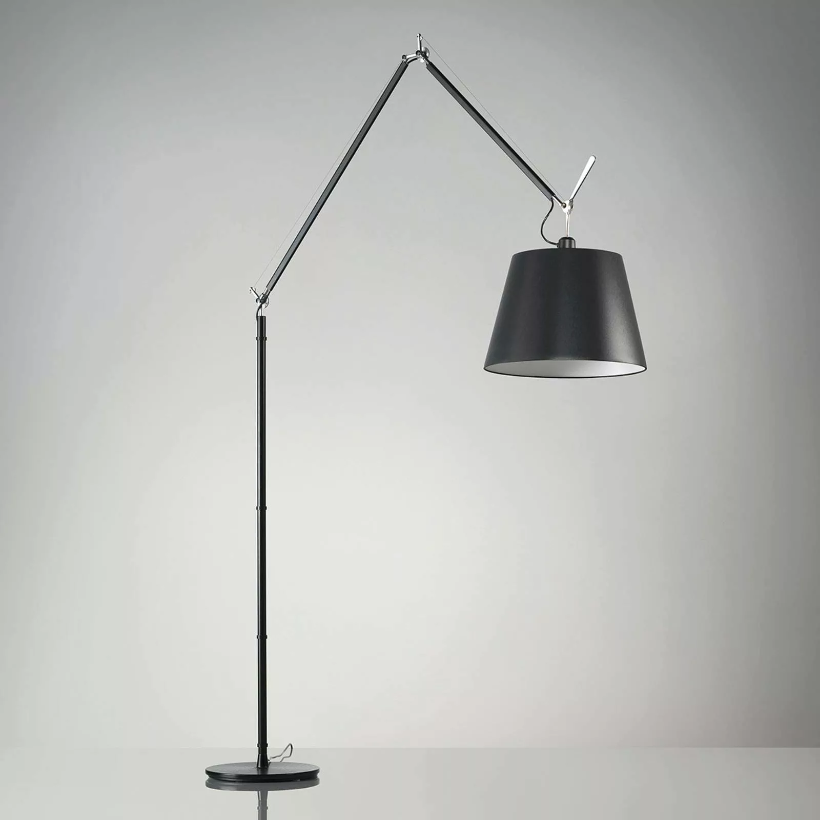 Artemide Tolomeo Mega Stehlampe Dimmer 3.000K Ø 32 günstig online kaufen