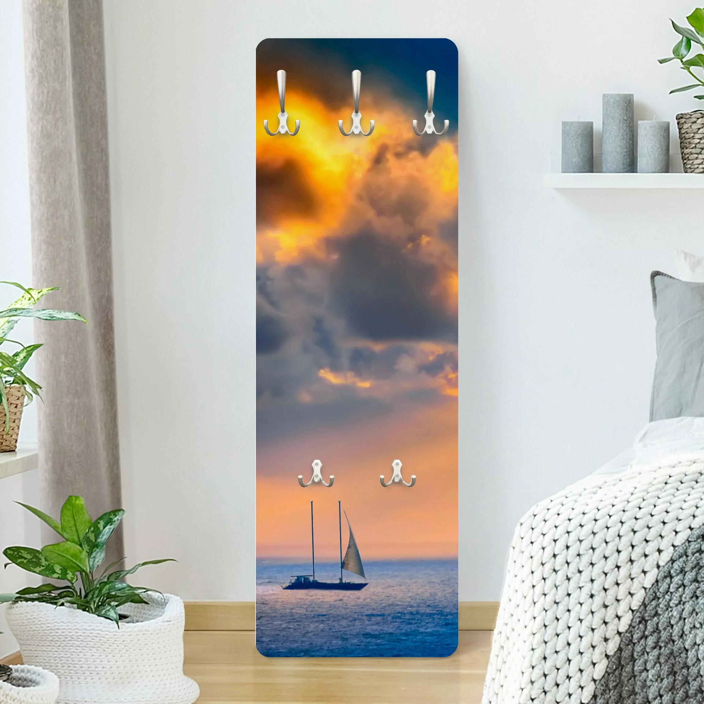 Wandgarderobe Holzpaneel Architektur & Skyline Sailing the Horizon günstig online kaufen