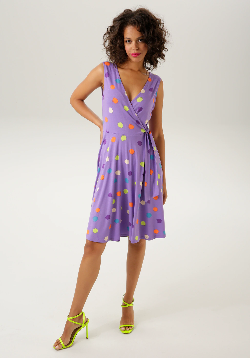 Aniston CASUAL Sommerkleid, mit bunten Klecksen bedruckt - jedes Teil ein U günstig online kaufen