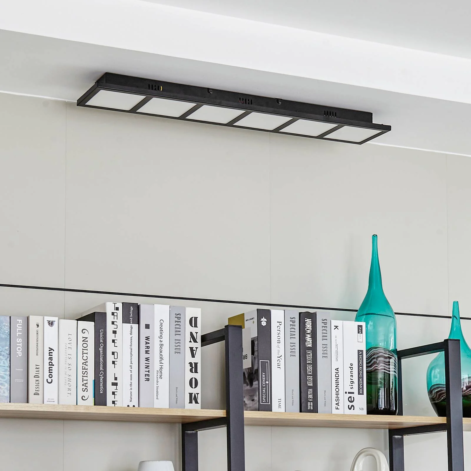Lindby Raymie LED-Deckenleuchte, Länge 84 cm, RGBW günstig online kaufen