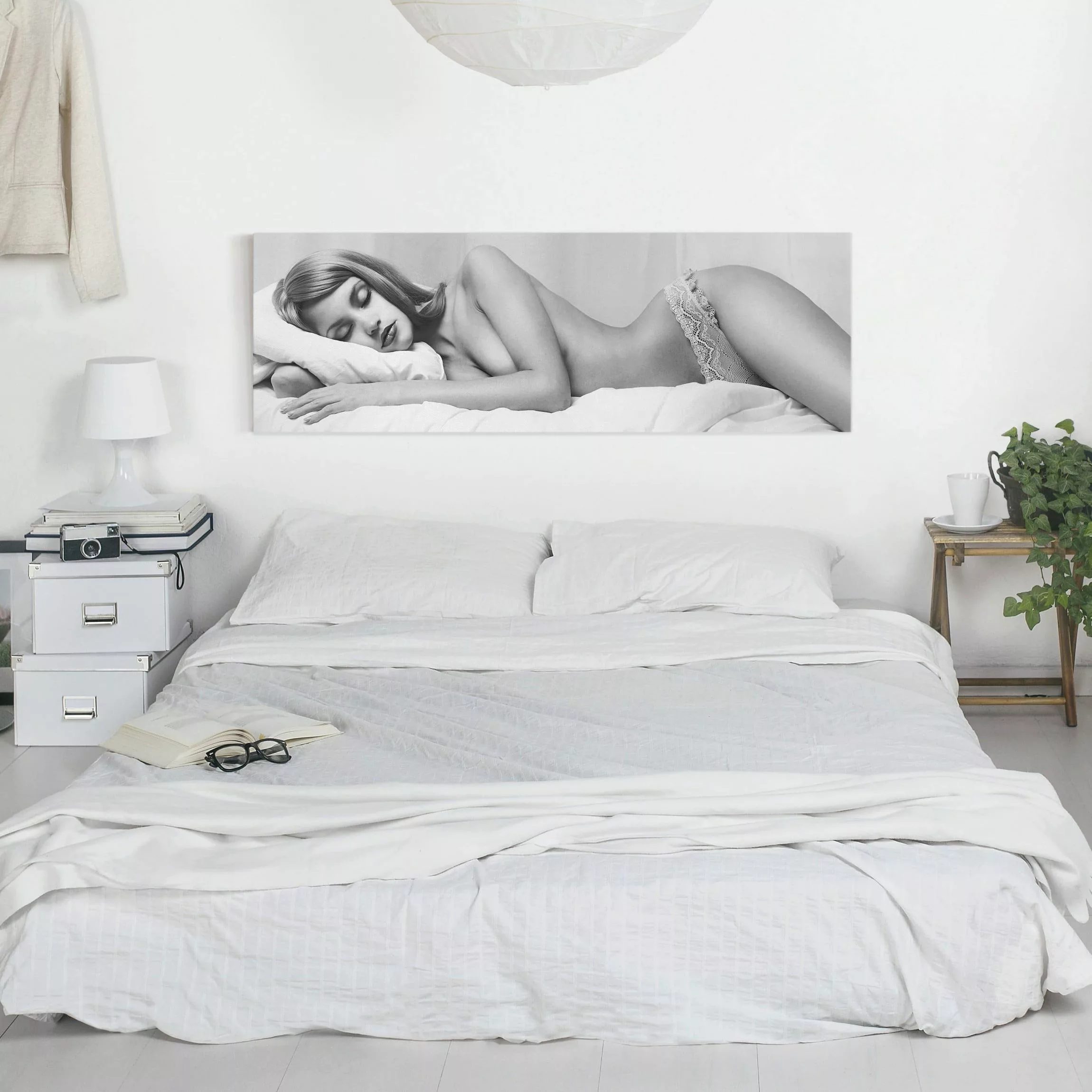 Leinwandbild Schwarz-Weiß - Panorama Sleep Well II günstig online kaufen