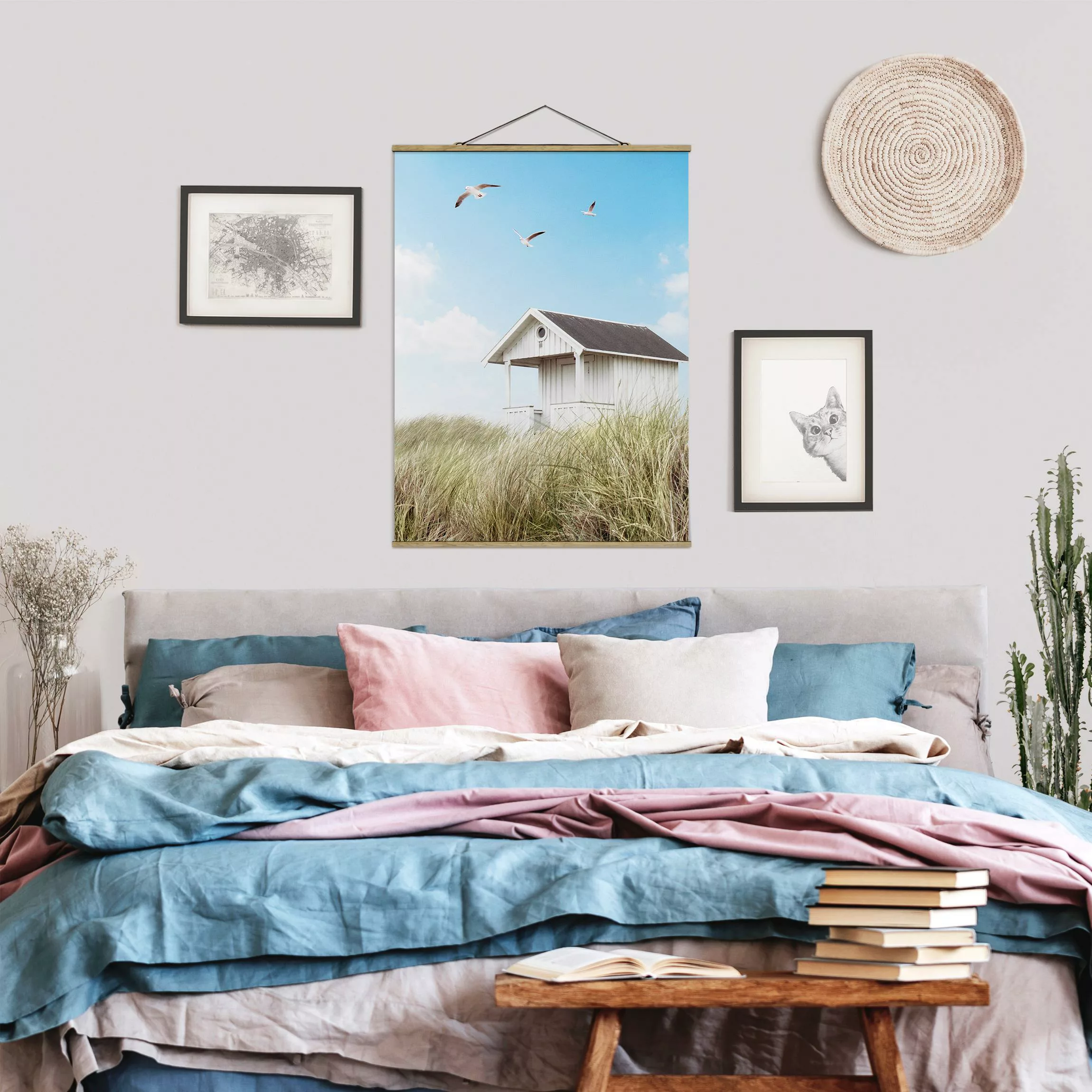 Stoffbild mit Posterleisten Holzhütte am Strand günstig online kaufen