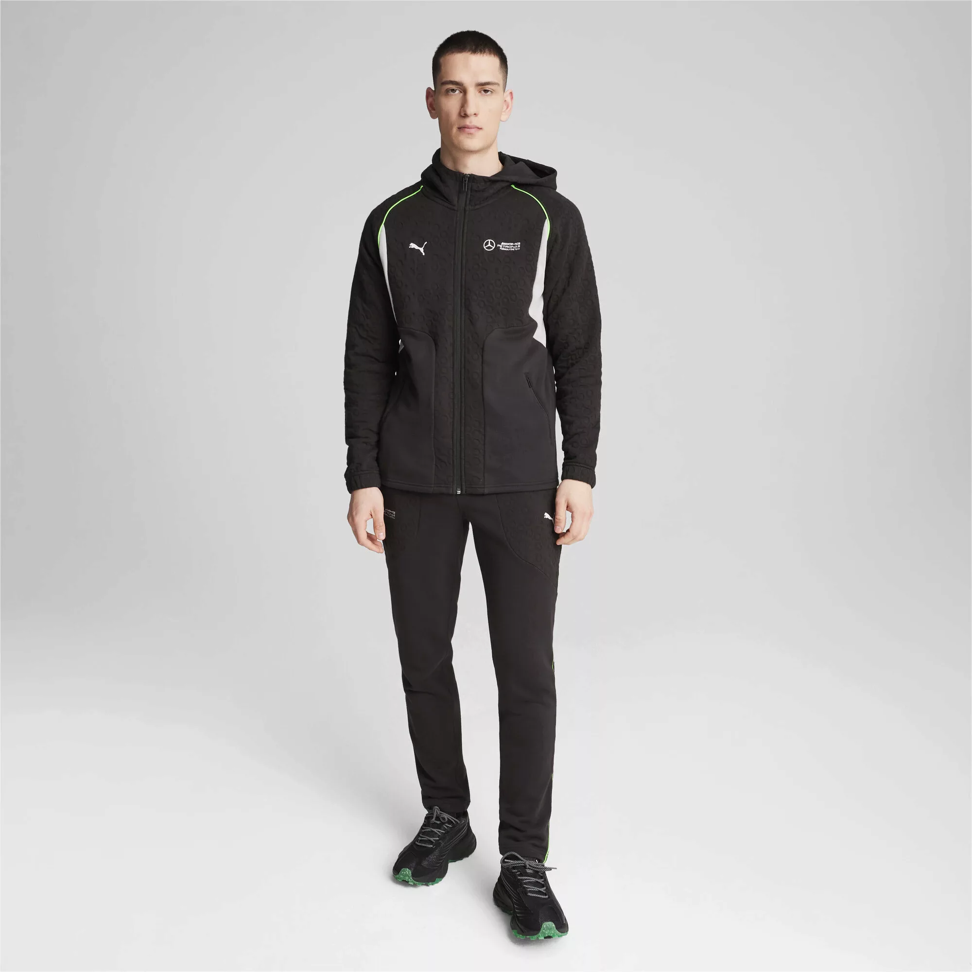 PUMA Sweatjacke "Mercedes-AMG Petronas F1 Sweatjacke mit Kapuze Herren" günstig online kaufen