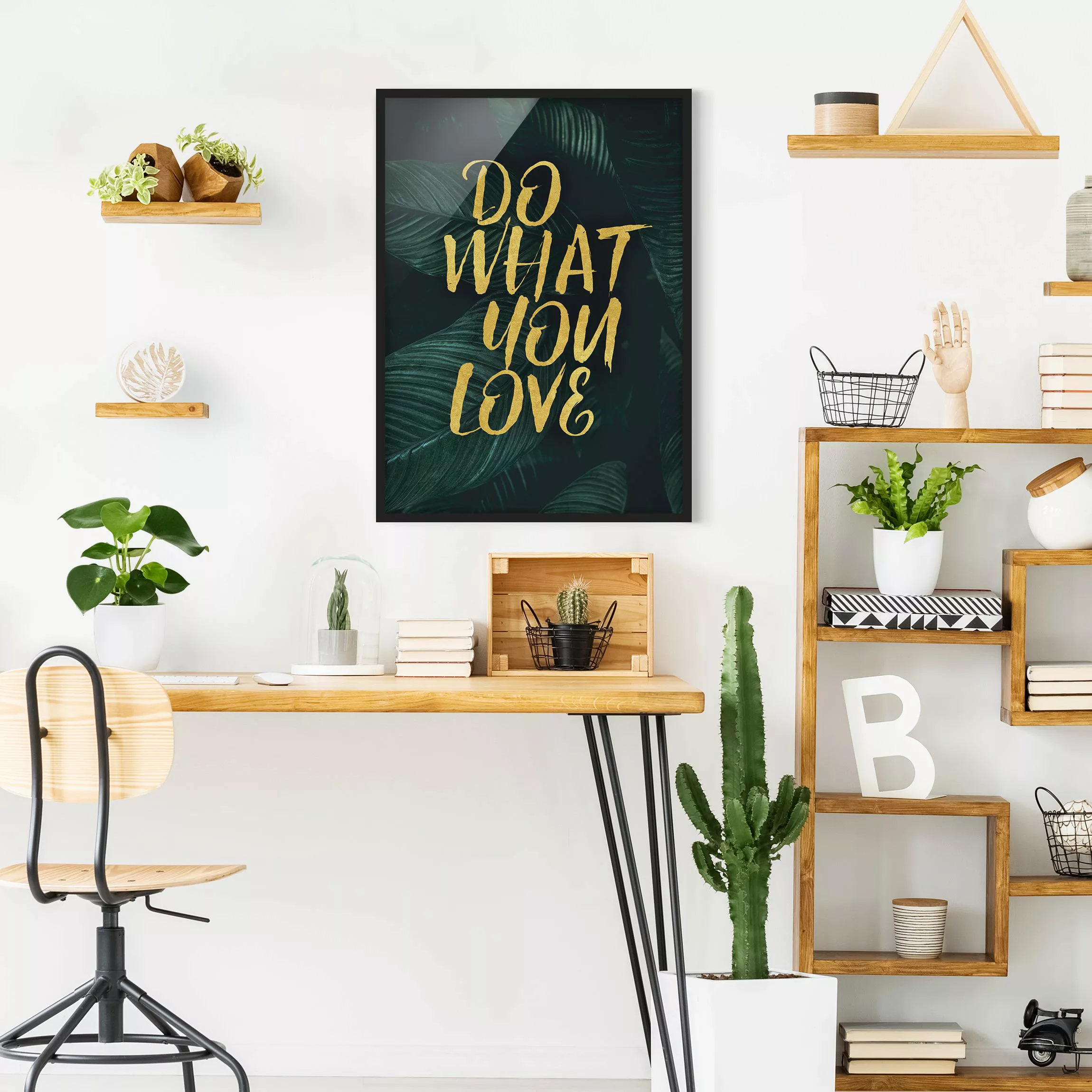 Bild mit Rahmen Do what you love Dunkle Botanik günstig online kaufen