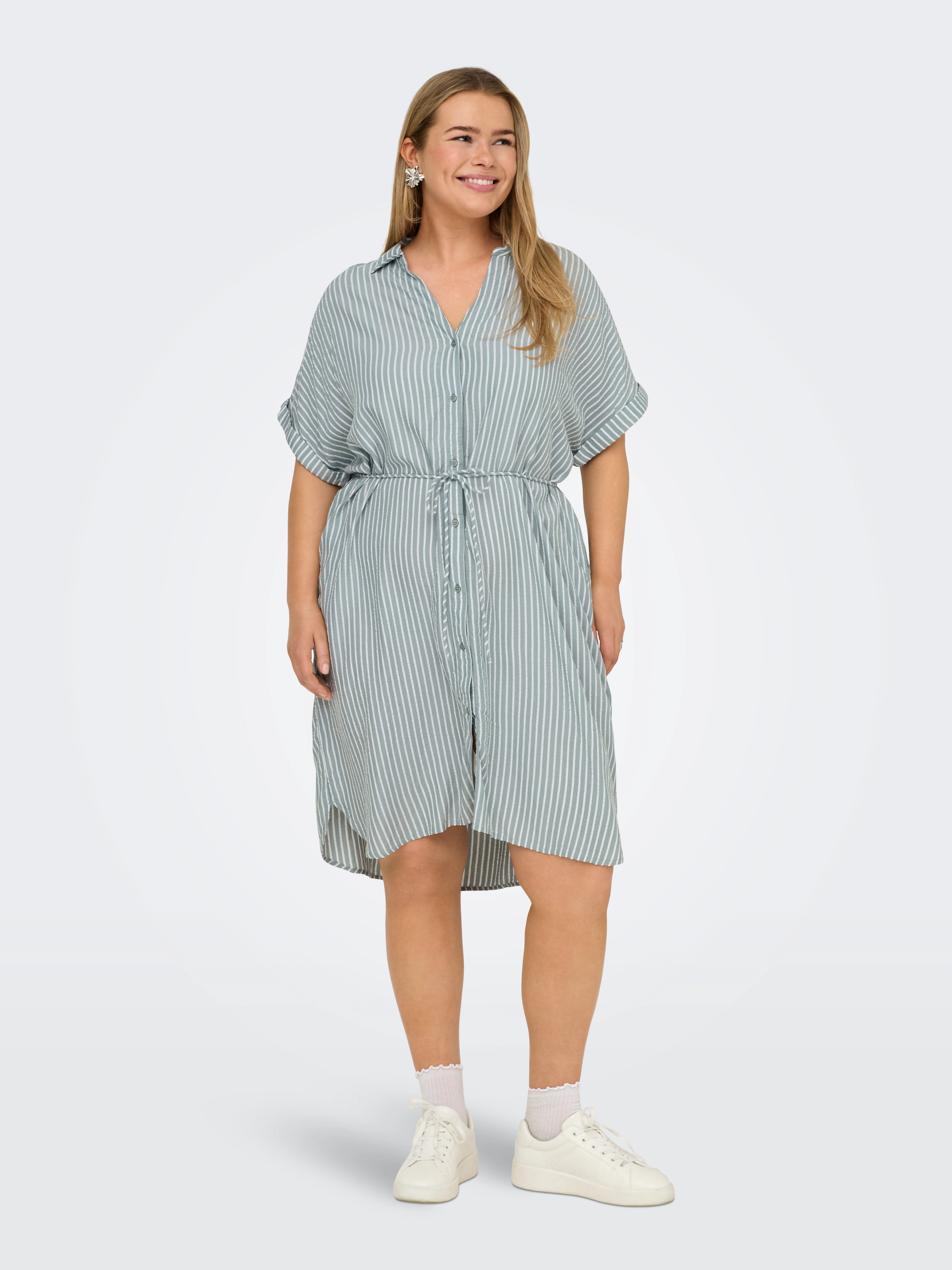 ONLY CARMAKOMA Sommerkleid "CARPENNA S/S LOOSE KNEE DRESS AOP" günstig online kaufen
