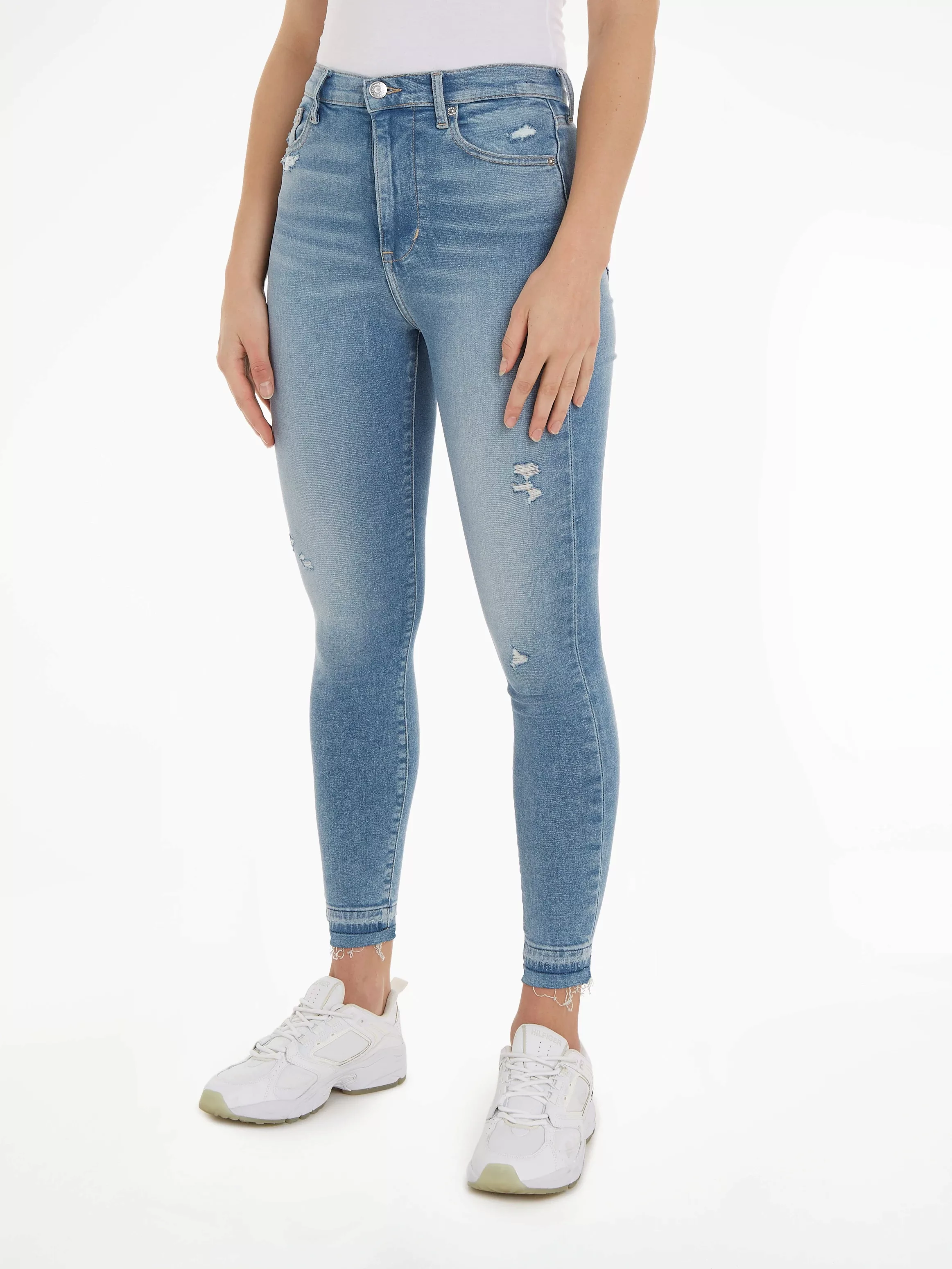 Tommy Jeans Skinny-fit-Jeans "SYLVIA HR SSKN ANK CG7216", mit Logobadge und günstig online kaufen