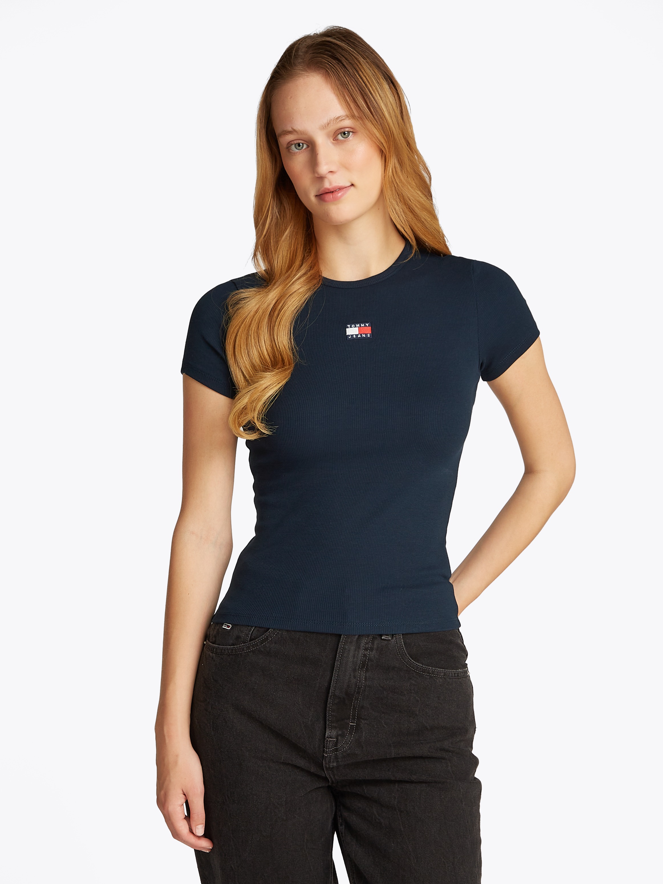 Tommy Jeans T-Shirt "TJW SLIM BADGE RIB TEE", mit gerippter Struktur günstig online kaufen