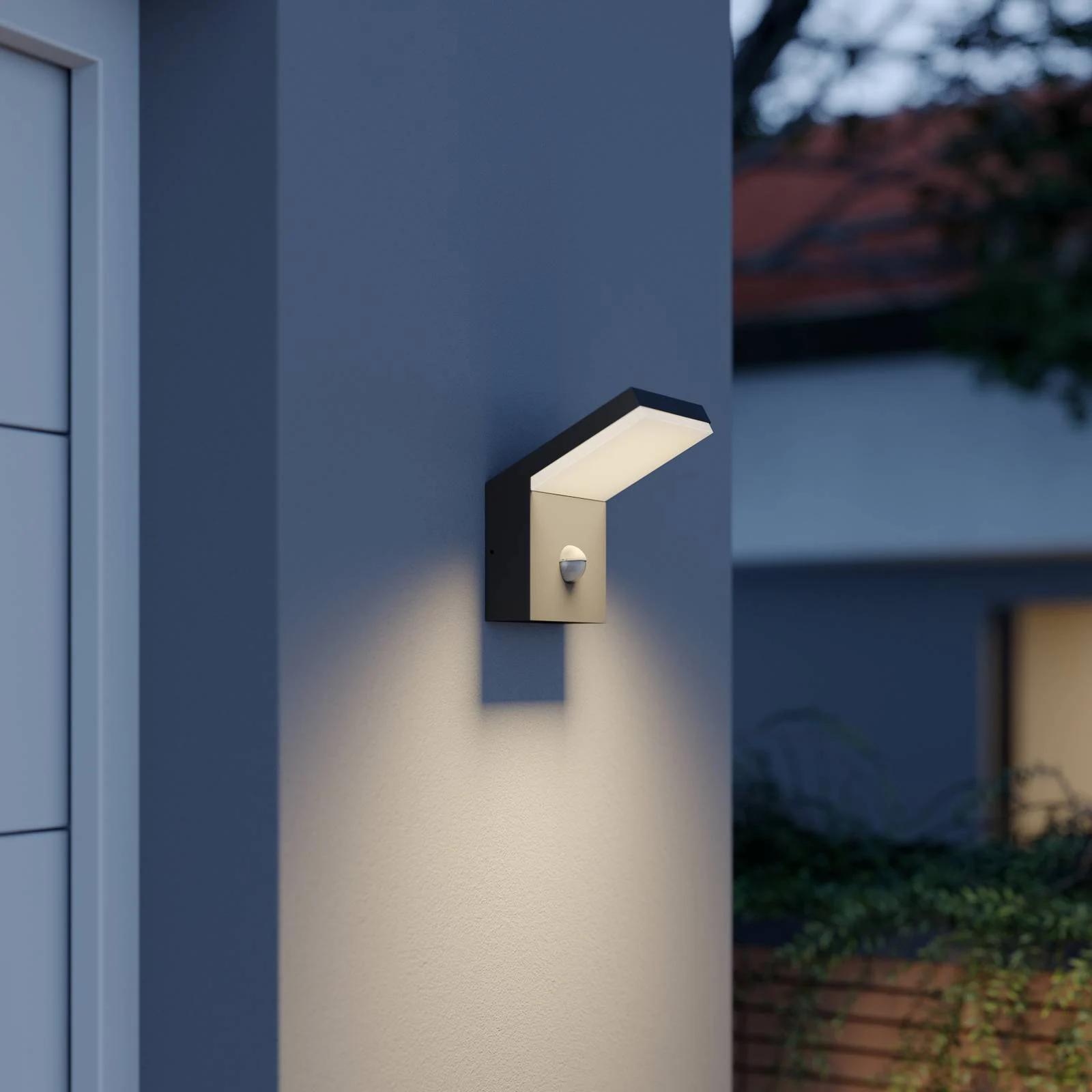 Yolena - LED-Außenwandleuchte mit Sensor günstig online kaufen