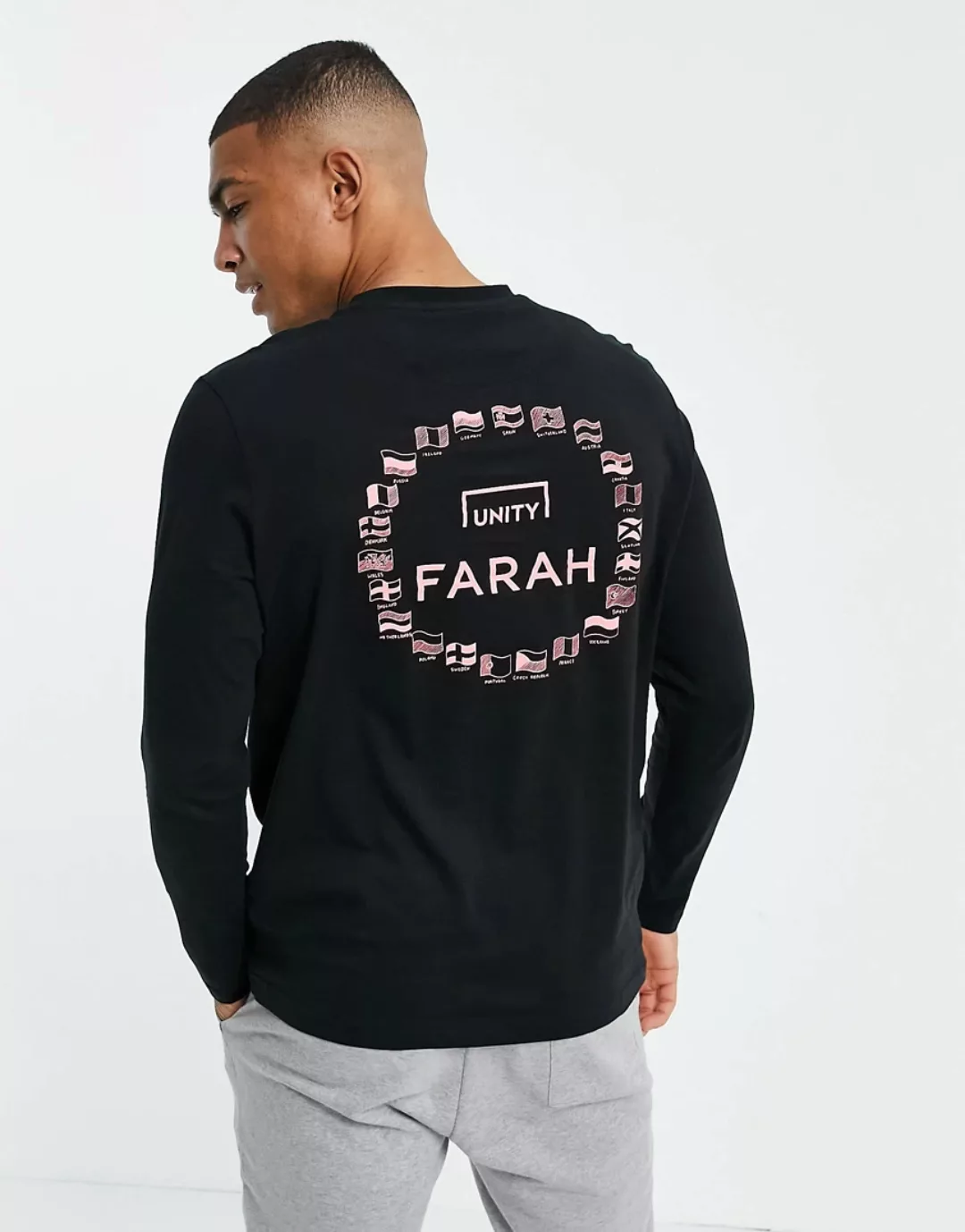 Farah X SoccerBible – Europa – Langärmliges Shirt in Schwarz-Marineblau günstig online kaufen