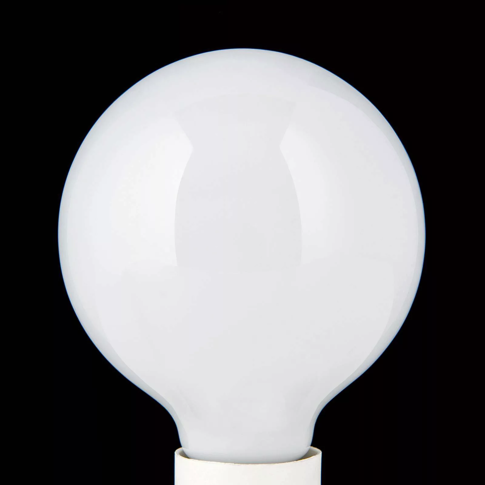 LED-Globelampe E27 6W G80 opal dimmbar günstig online kaufen